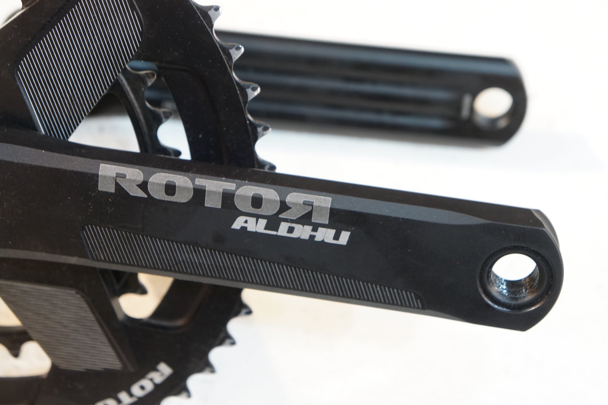 ROTOR 「ローター」 ALDHU+Q-RINGS 165mm 48-32T クランク