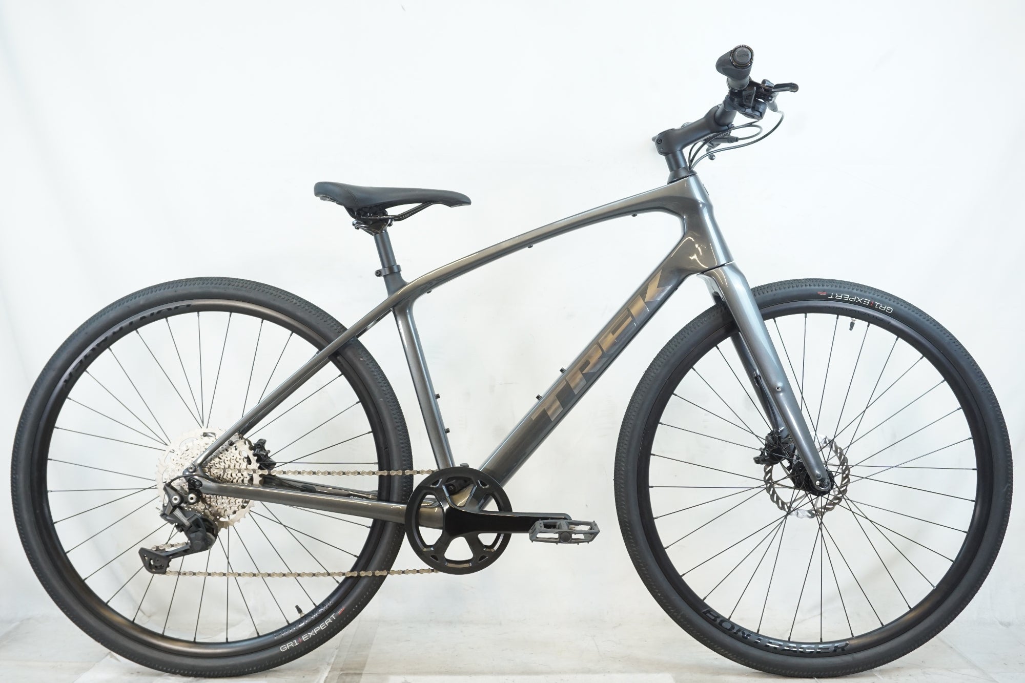 TREK 「トレック」 FX SPORT4 CARBON 2022-2024年モデル クロスバイク / 有明ガーデン店