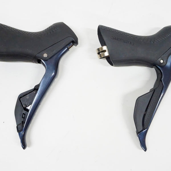 SHIMANO ULTEGRA ST-R8050 DI2動作確認済 SHIMANO 「シマノ」 ULTEGRA ST-R8050 DI2 デュアルコントロールレバー