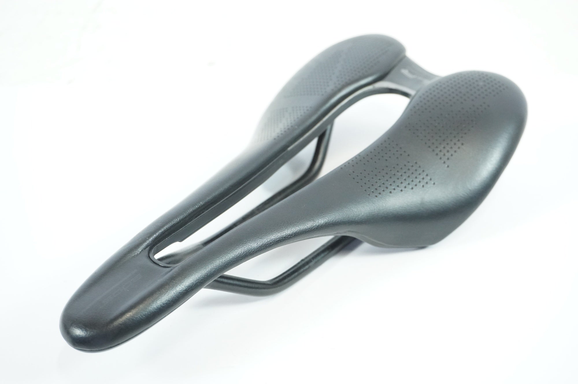 SELLE ITALIA 「セライタリア」 SLR SLR BOOST サドル / 宇都宮店