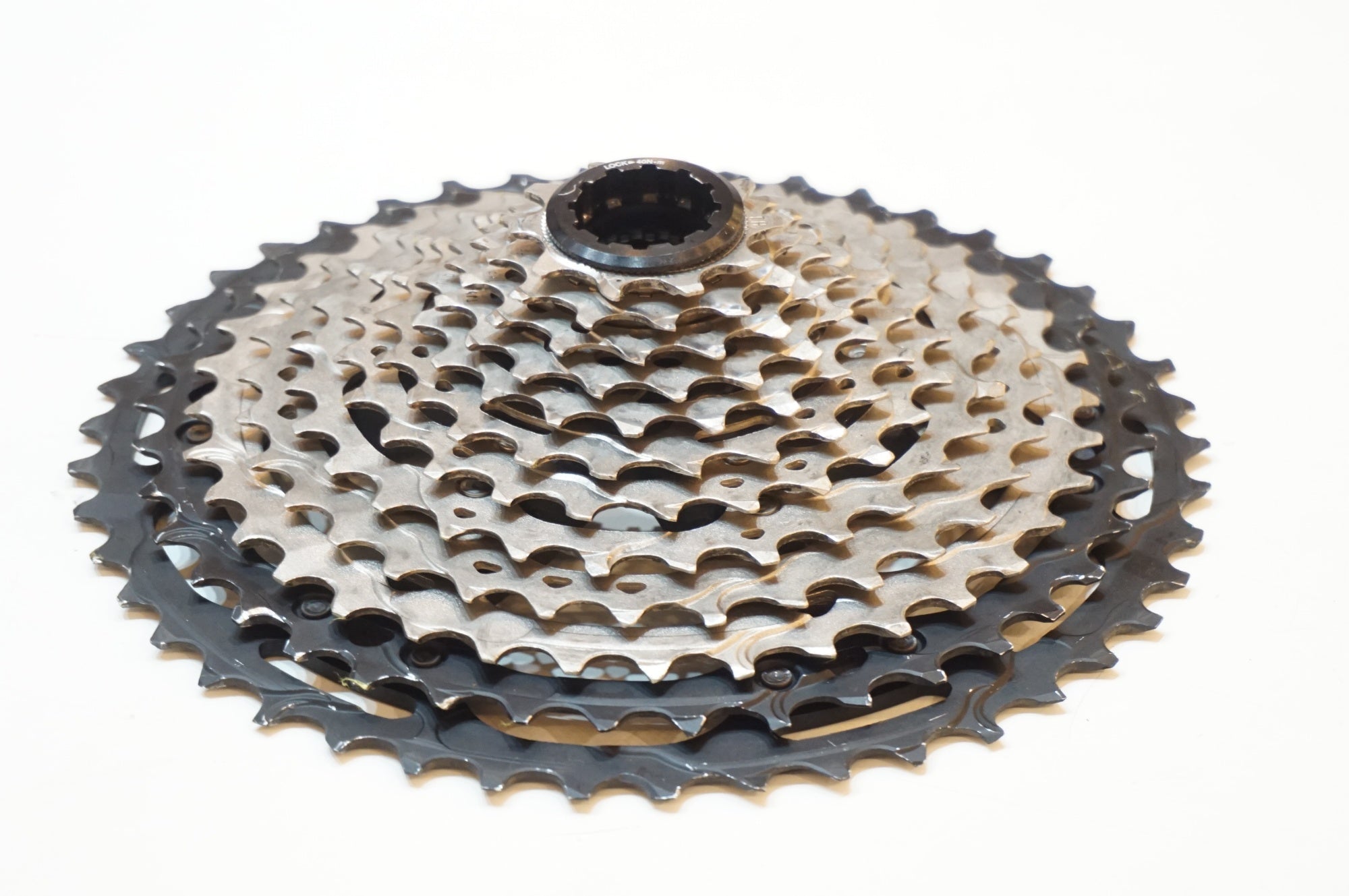 SHIMANO 「シマノ」 DEORE XT CS-M8100 10-45T スプロケット / 浦和