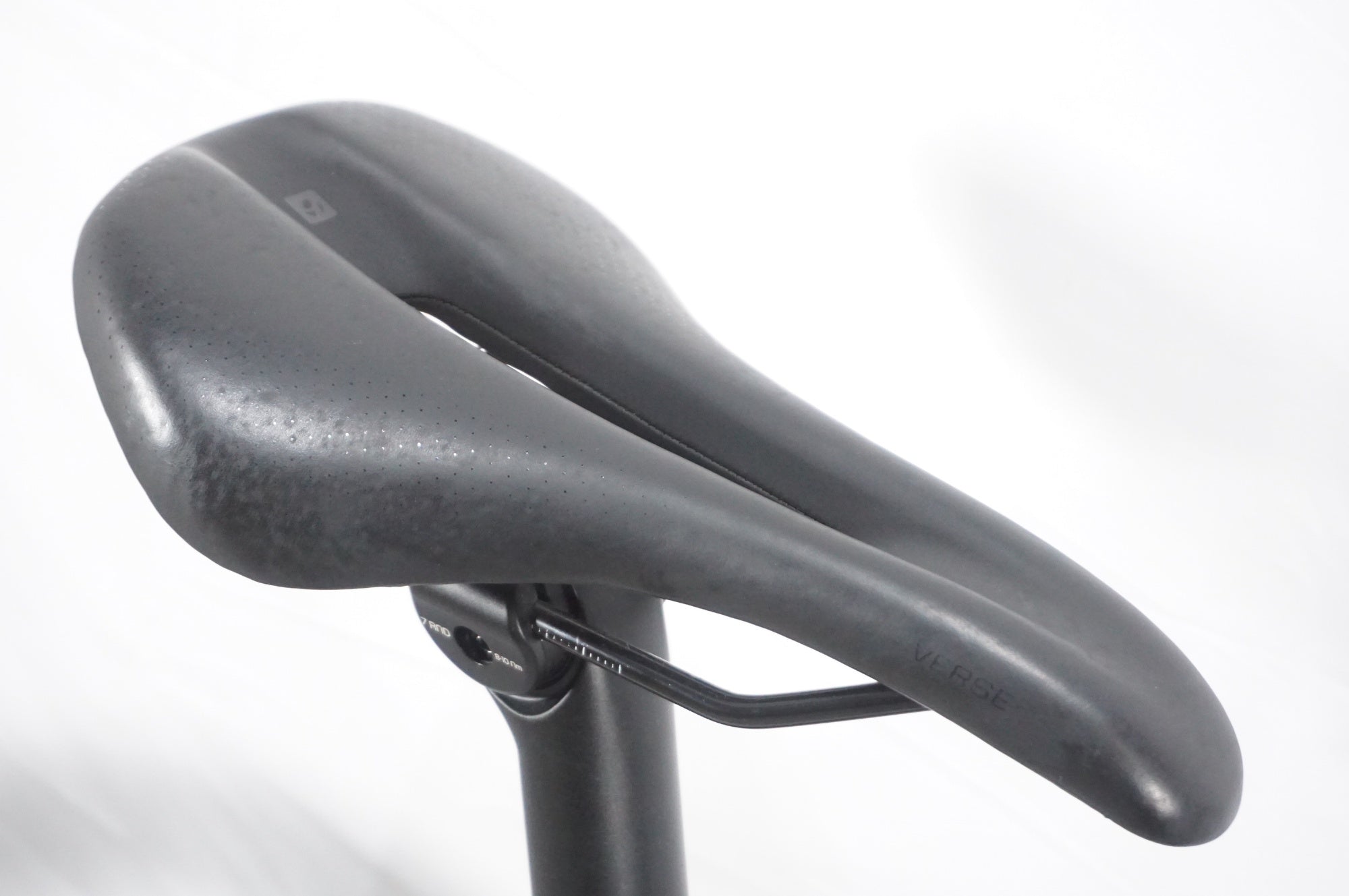 TREK 「トレック」 EMONDA SL5 DISC 2021年モデル ロードバイク / AKIBA店