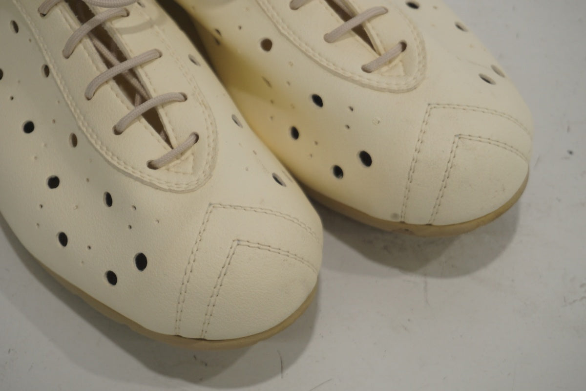 VITTORIA 「ビットリア」 1976 BIANCO LINE EU42サイズ シューズ  / 滋賀大津店