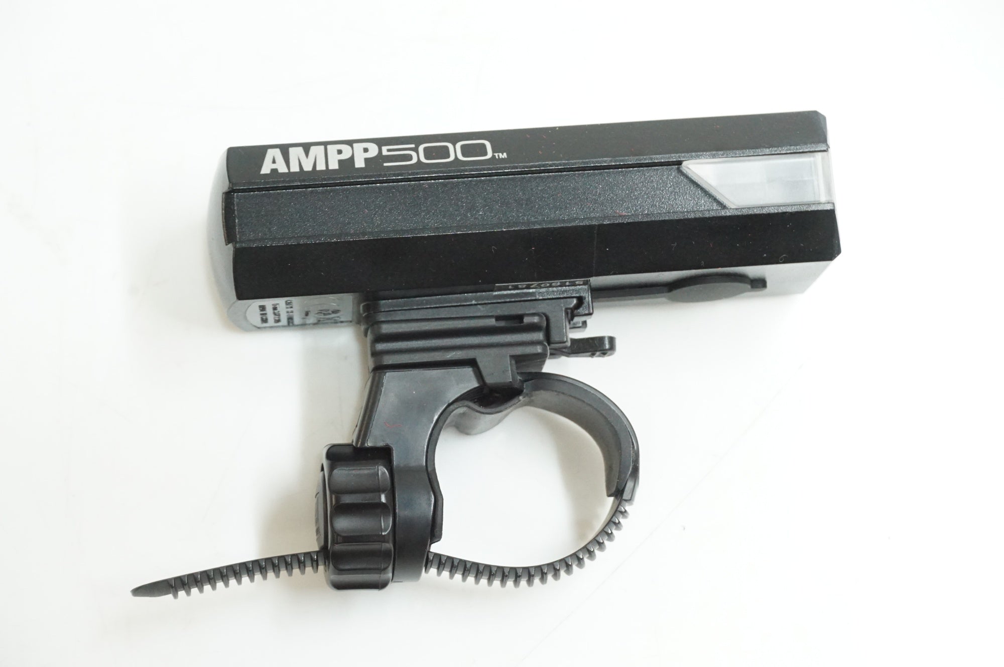 CATEYE 「キャットアイ」 AMPP500 フロントライト / 大宮店