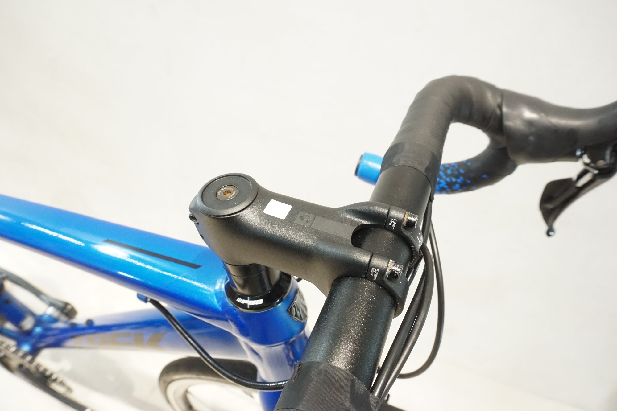 TREK 「トレック」 DOMANE AL 2 2021年モデル ロードバイク / 横浜戸塚店