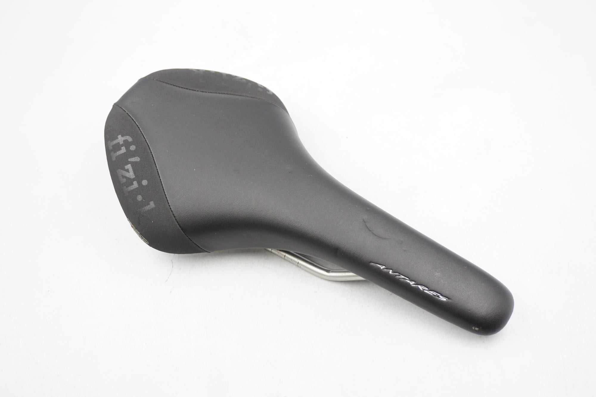 FIZIK 「フィジーク」 ANTARES サドル / 奈良店