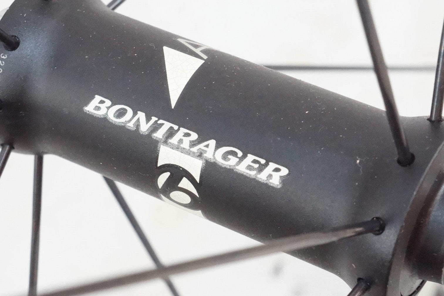 BONTRAGER 「ボントレガー」 AURA5 SHIMANO / SRAM 11s ホイールセット