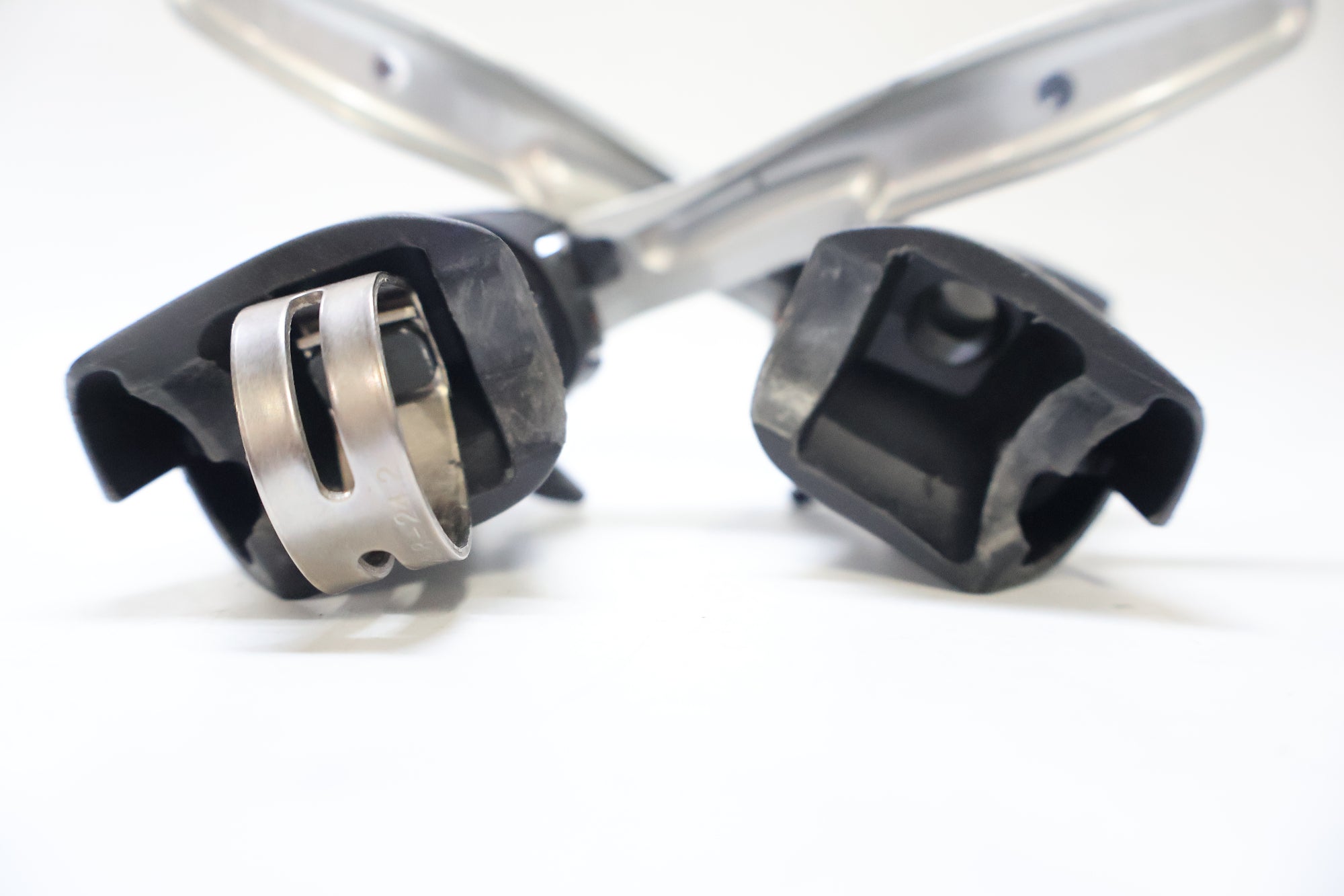 SHIMANO 「シマノ」 SORA ST-3400 デュアルコントロールレバー / 高知店