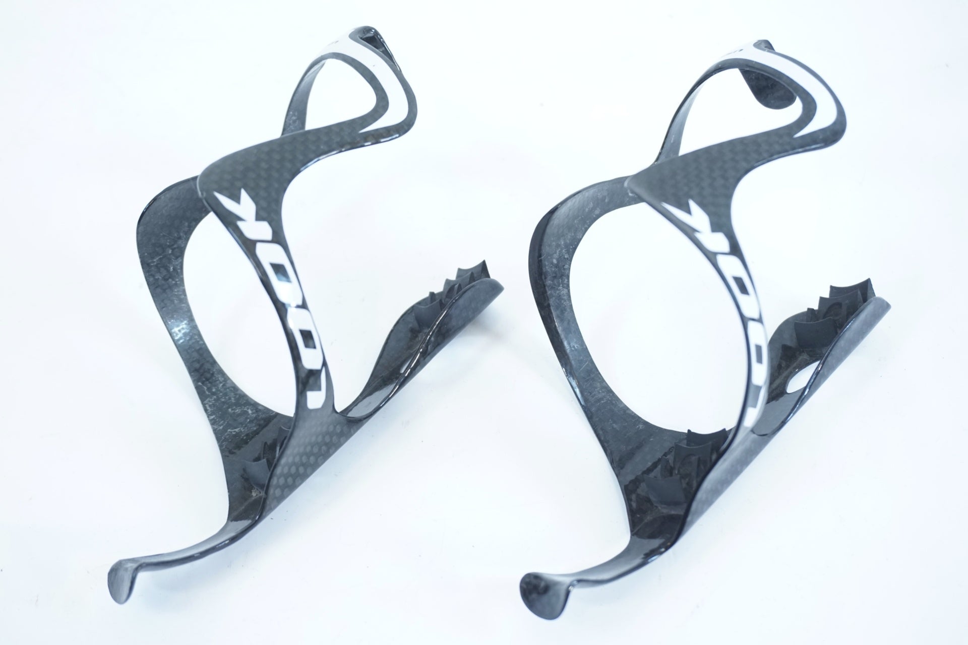 LOOK 「ルック」 カーボンボトルケージセット / 有明ガーデン店