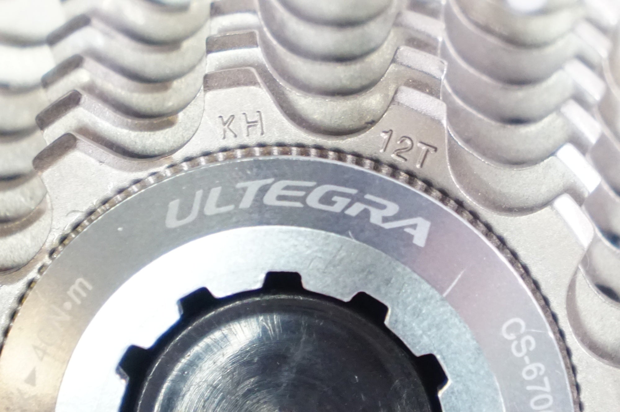 SHIMANO 「シマノ」 ULTEGRA CS-6700 12-25T スプロケット / 有明