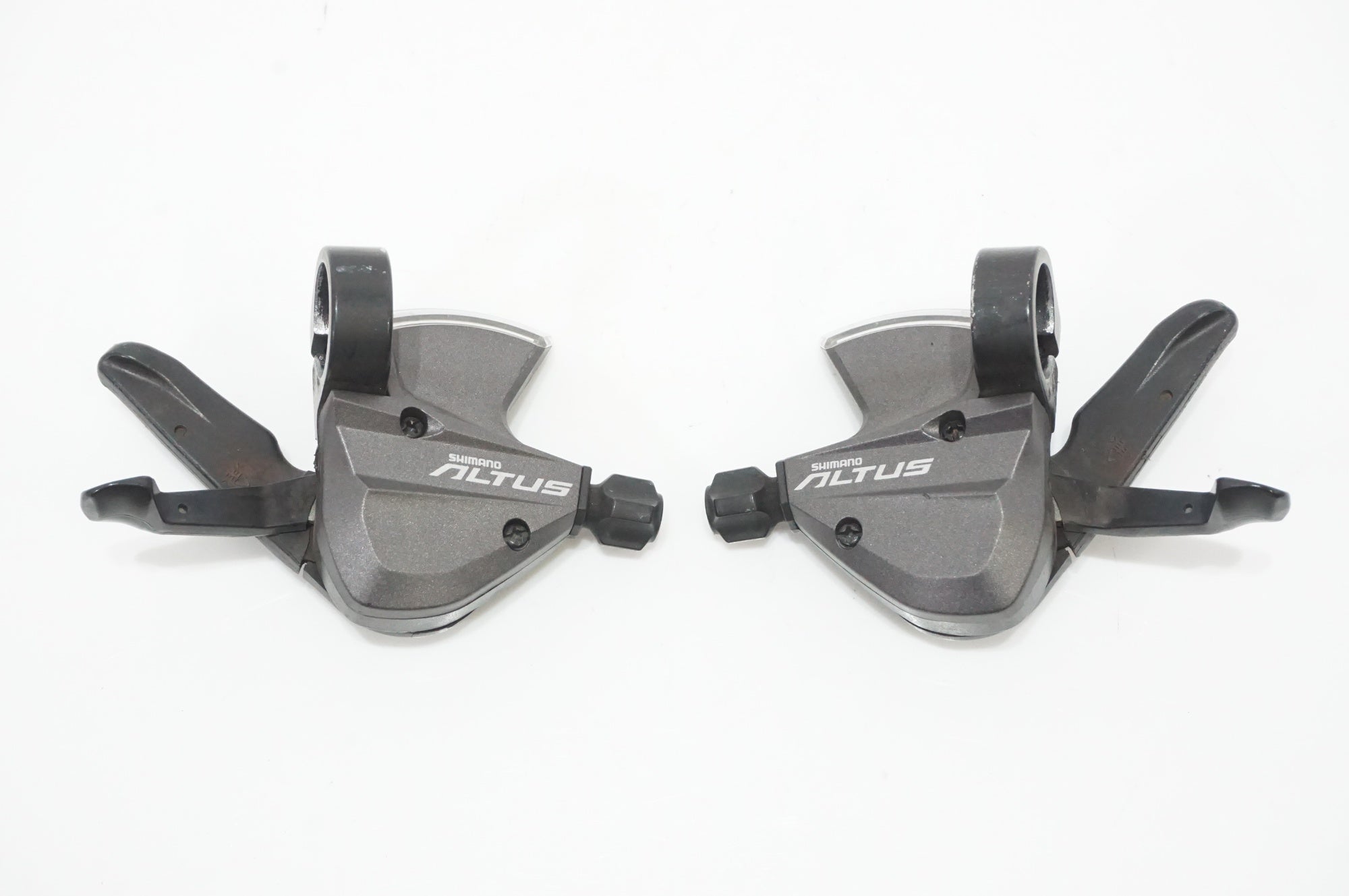 SHIMANO 「シマノ」 ALTUS SL-M370 レバー / AKIBA店