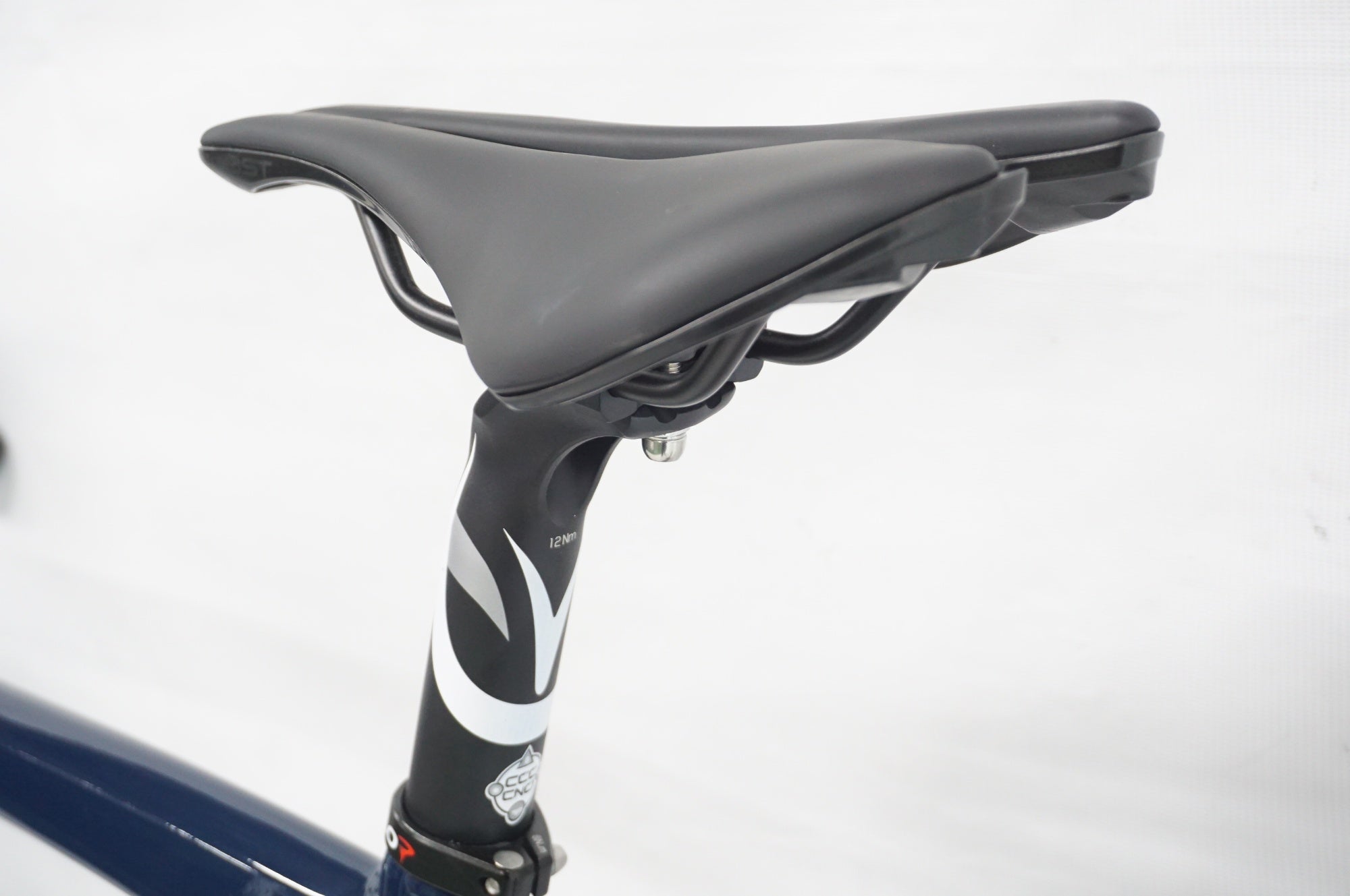 PINARELLO 「ピナレロ」 RAZHA DISK 2022年モデル ロードバイク / 阪急塚口店