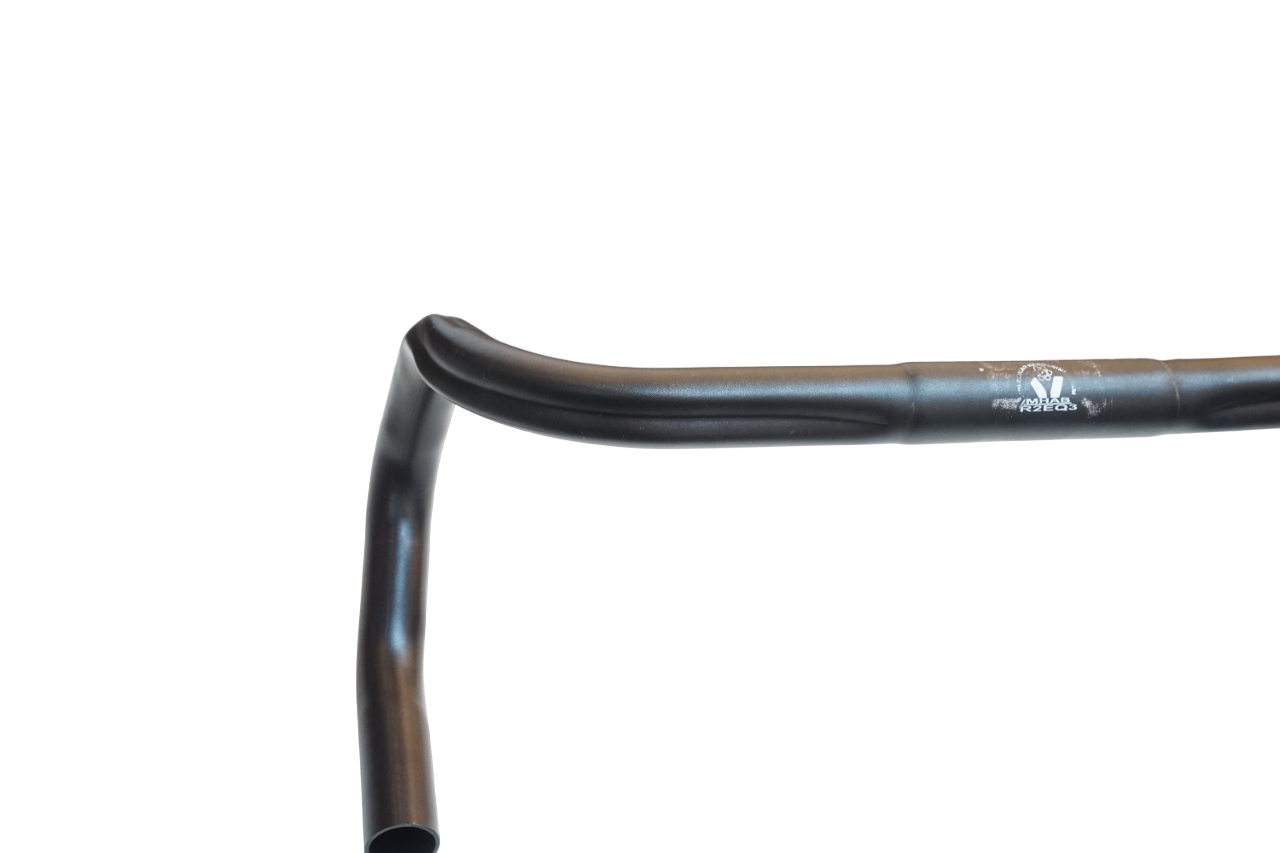 3T 「スリーティー」 φ25.4 400mm ハンドル / バイチャリ浦和ベース