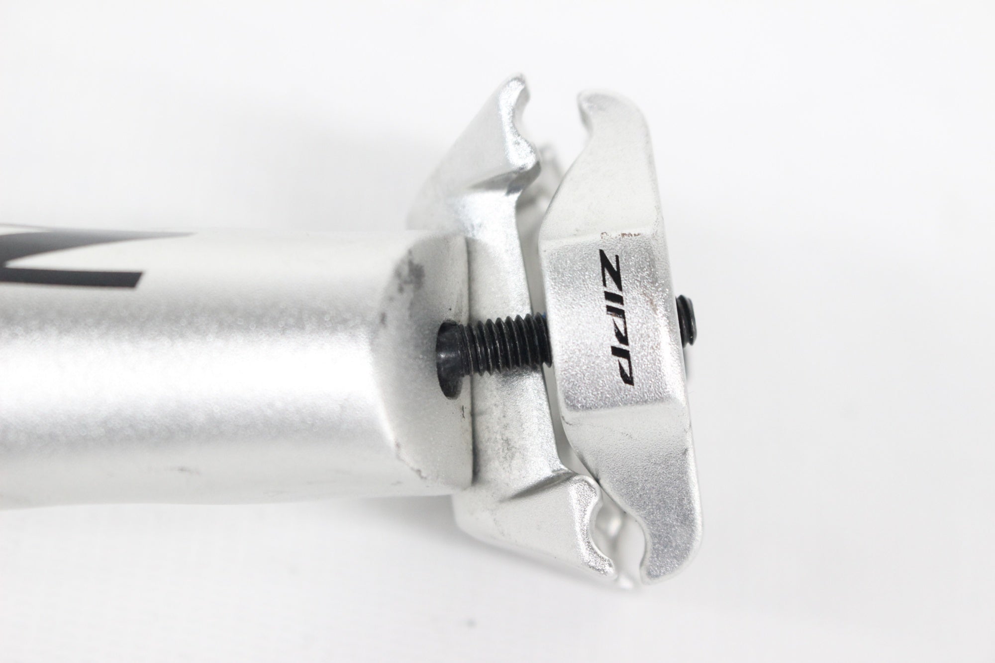 ZIPP 「ジップ」 SERVICE COURSE Φ27.2 350mm シートポスト / 阪急塚口店