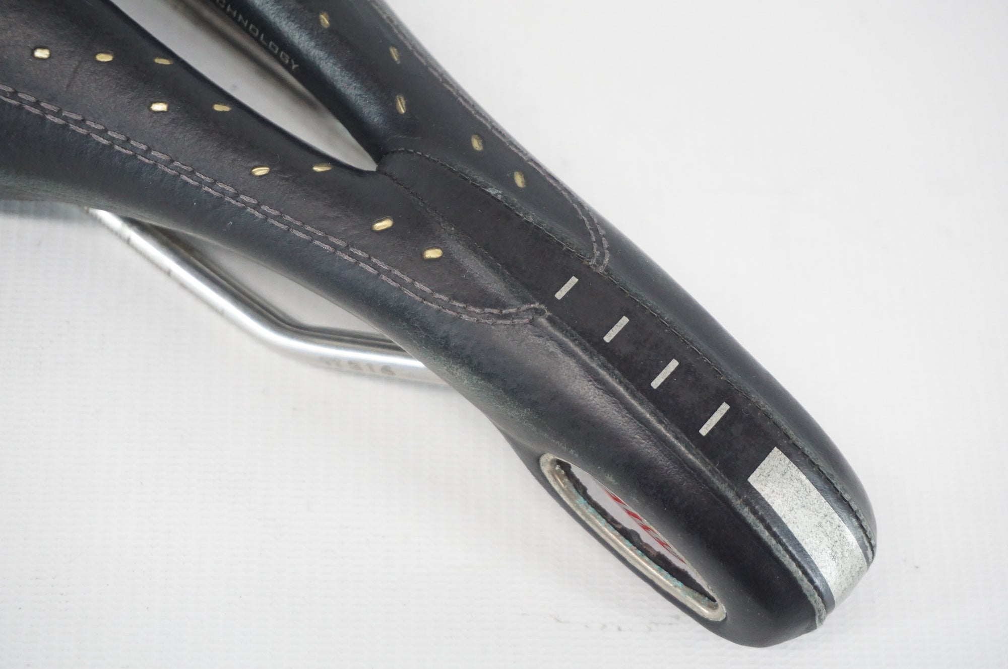 SELLE ITALIA 「セライタリア」 FLITE GEL FLOW サドル / 阪急塚口店