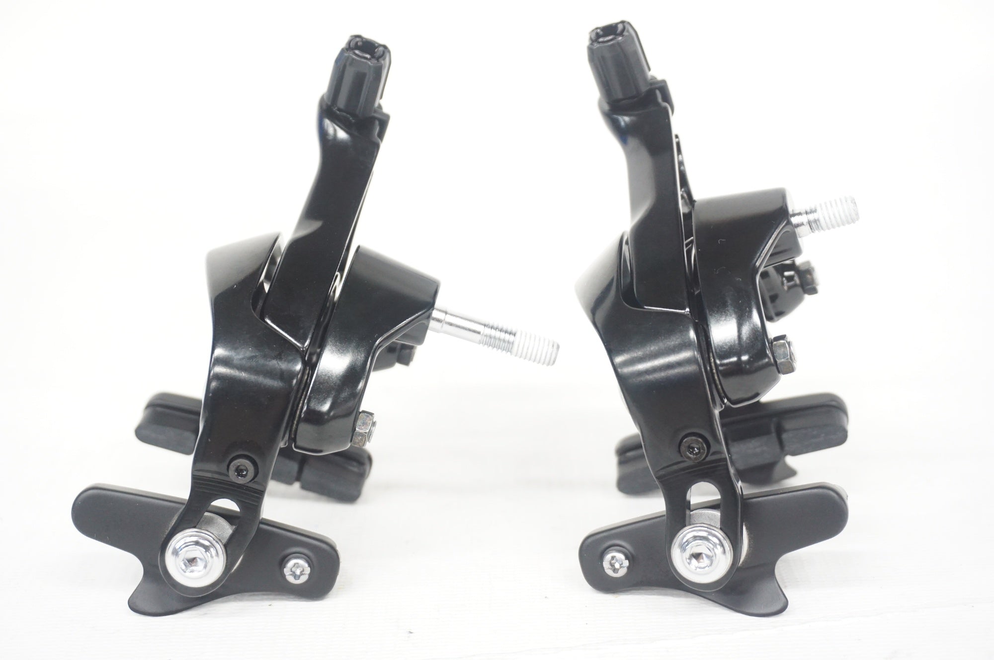 シマノ　ブレーキ　105 BRーR7000 前後セット シマノ シマノ(SHIMANO) 105 BR-R7000 デュアルピボットブレーキ