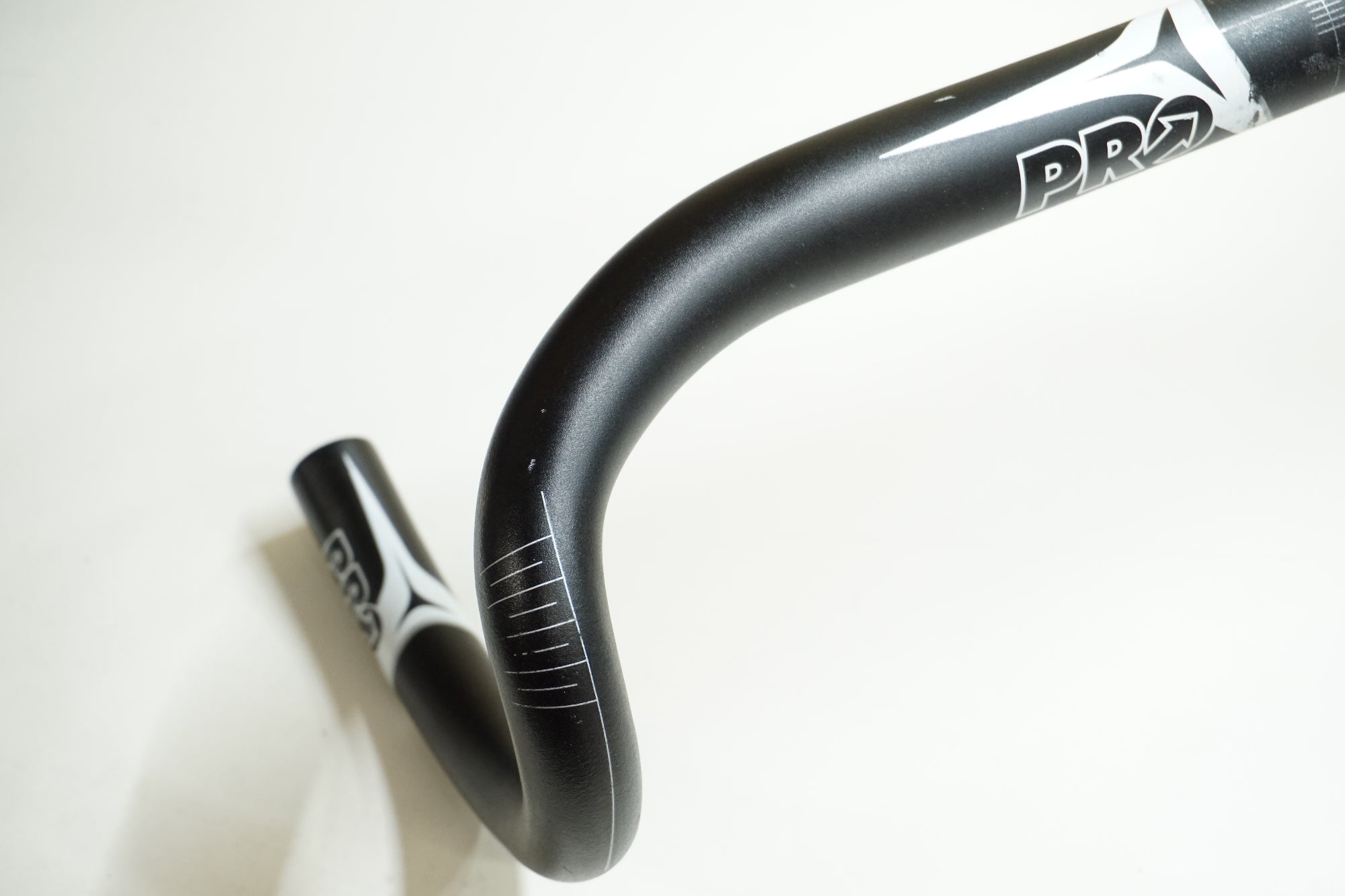 SHIMANO 「シマノ」 PRO VIBE 7S 420mm φ31.8 ハンドル / 大宮店