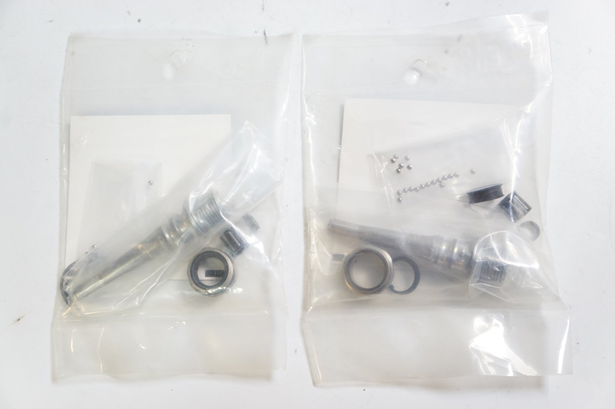 SHIMANO 「シマノ」 DURA-ACE ペダル軸 / 熊谷本店