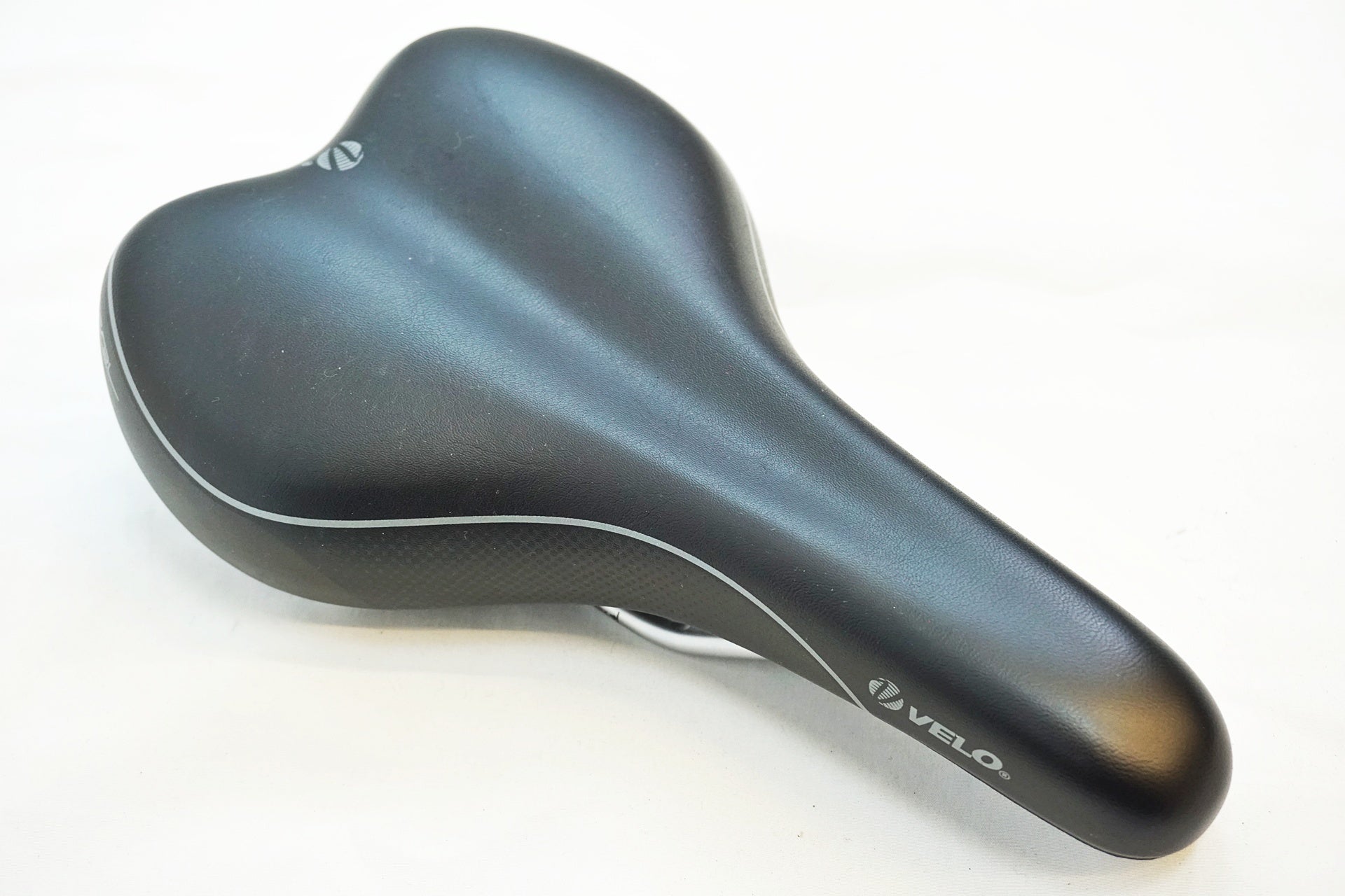 VELO 「ベロ」 VOAM GLIDE サドル / 有明ガーデン店