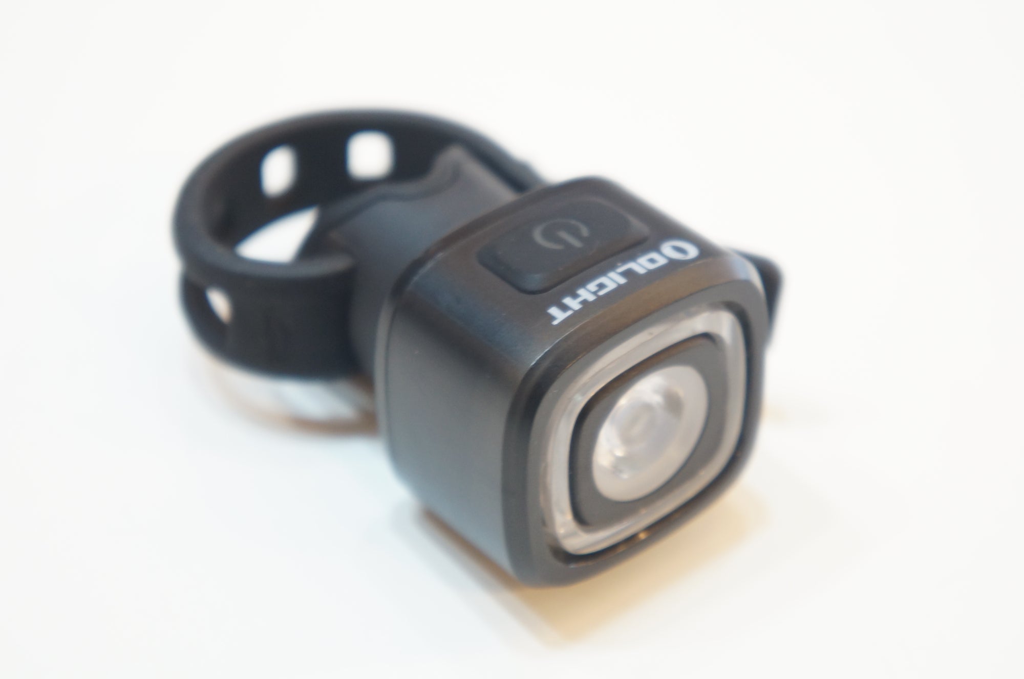 OLIGHT 「オーライト」 MAGICSHINE リアライト / バイチャリ浦和ベース