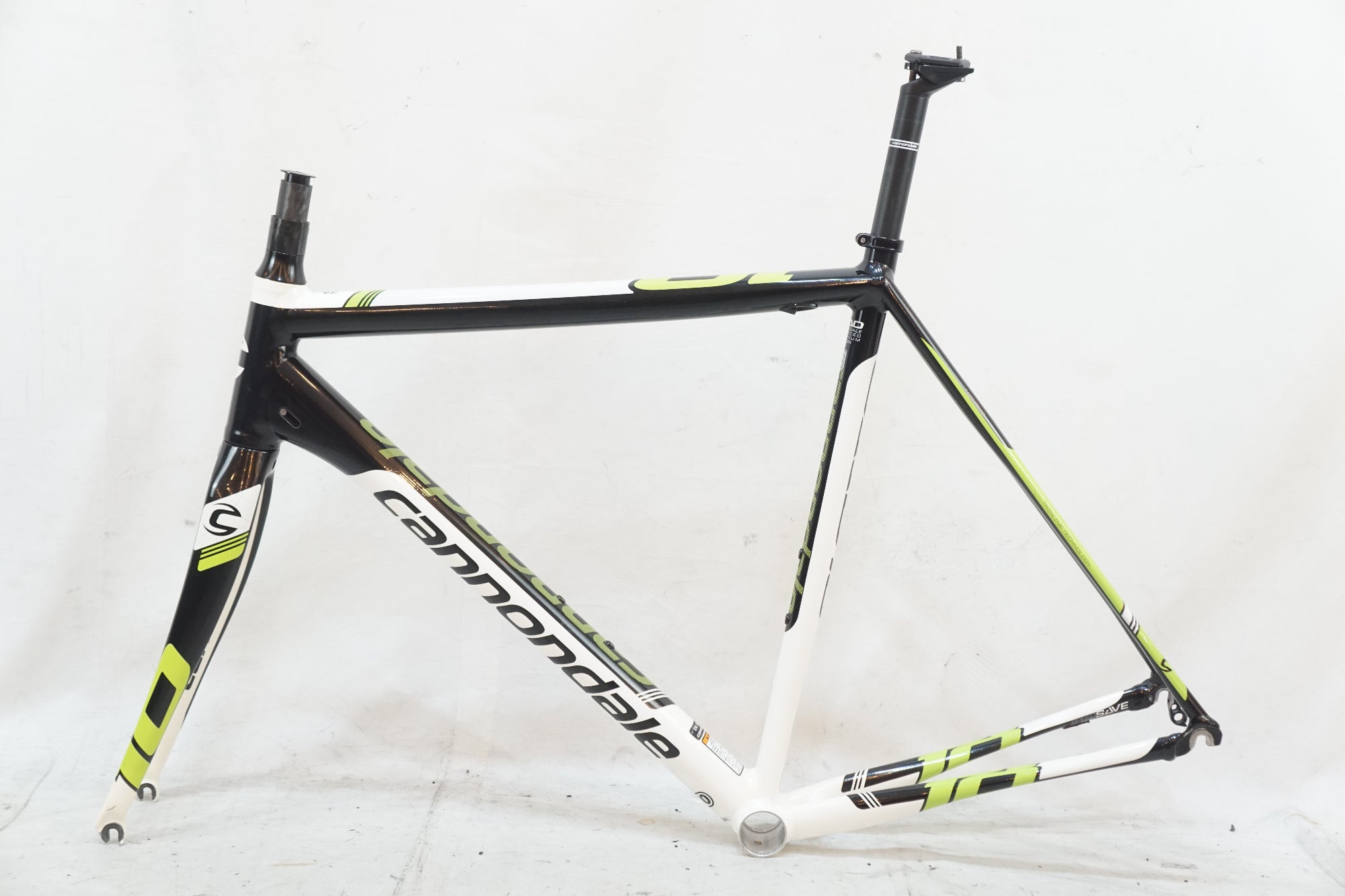 CANNONDALE 「キャノンデール」 CAAD10 2015年モデル フレームセット / バイチャリ浦和ベース