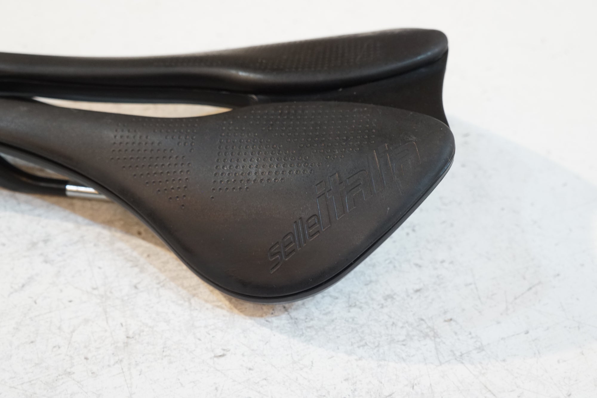 SELLE ITALIA 「セラ イタリア」 BOOST サドル / バイチャリ浦和ベース