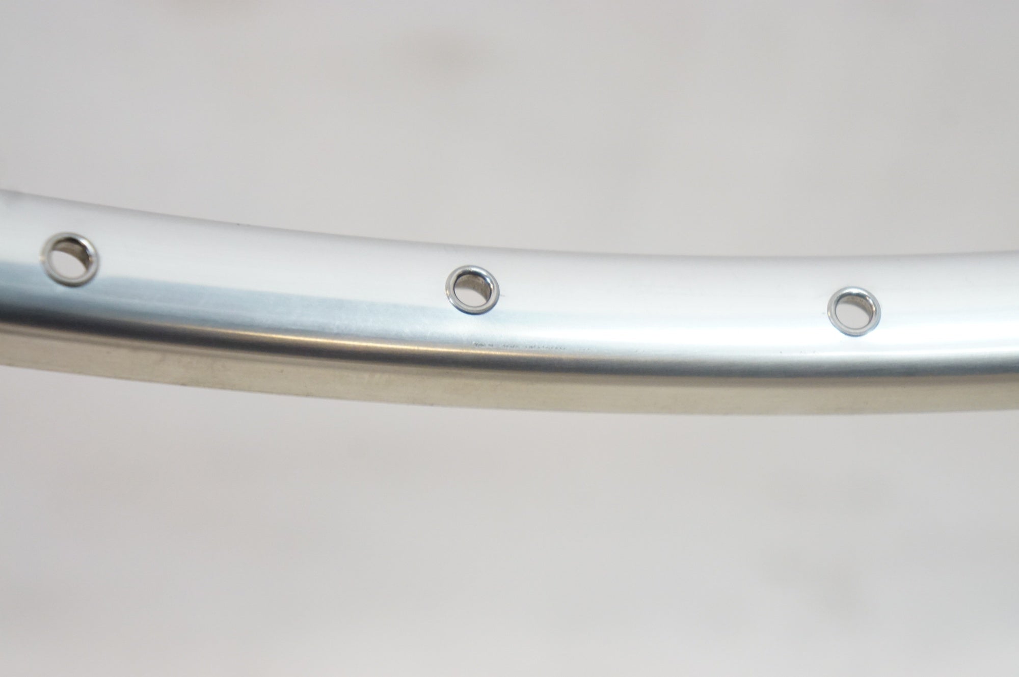 ARAYA 「アラヤ」 650A リム / 熊谷本店