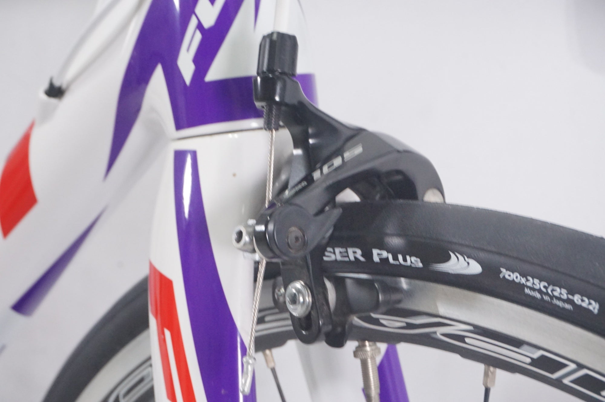 FUJI 「フジ」 SUPREME 3.0 2012年モデル カスタム ロードバイク/ AKIBA店