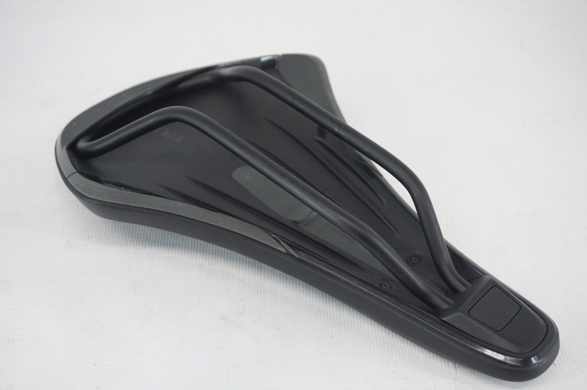 FIZIK 「フィジーク」 VENTO ARGO X5 サドル / 阪急塚口店