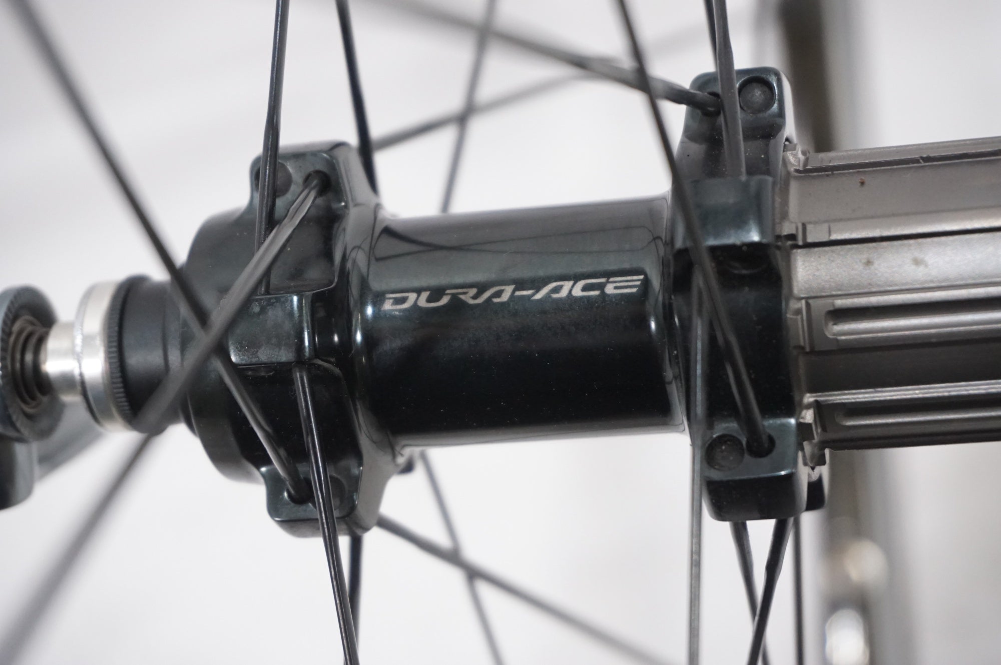 SHIMANO 「シマノ」 DURA-ACE C24 WH-9000 シマノ11速 ホールセット / AKIBA店