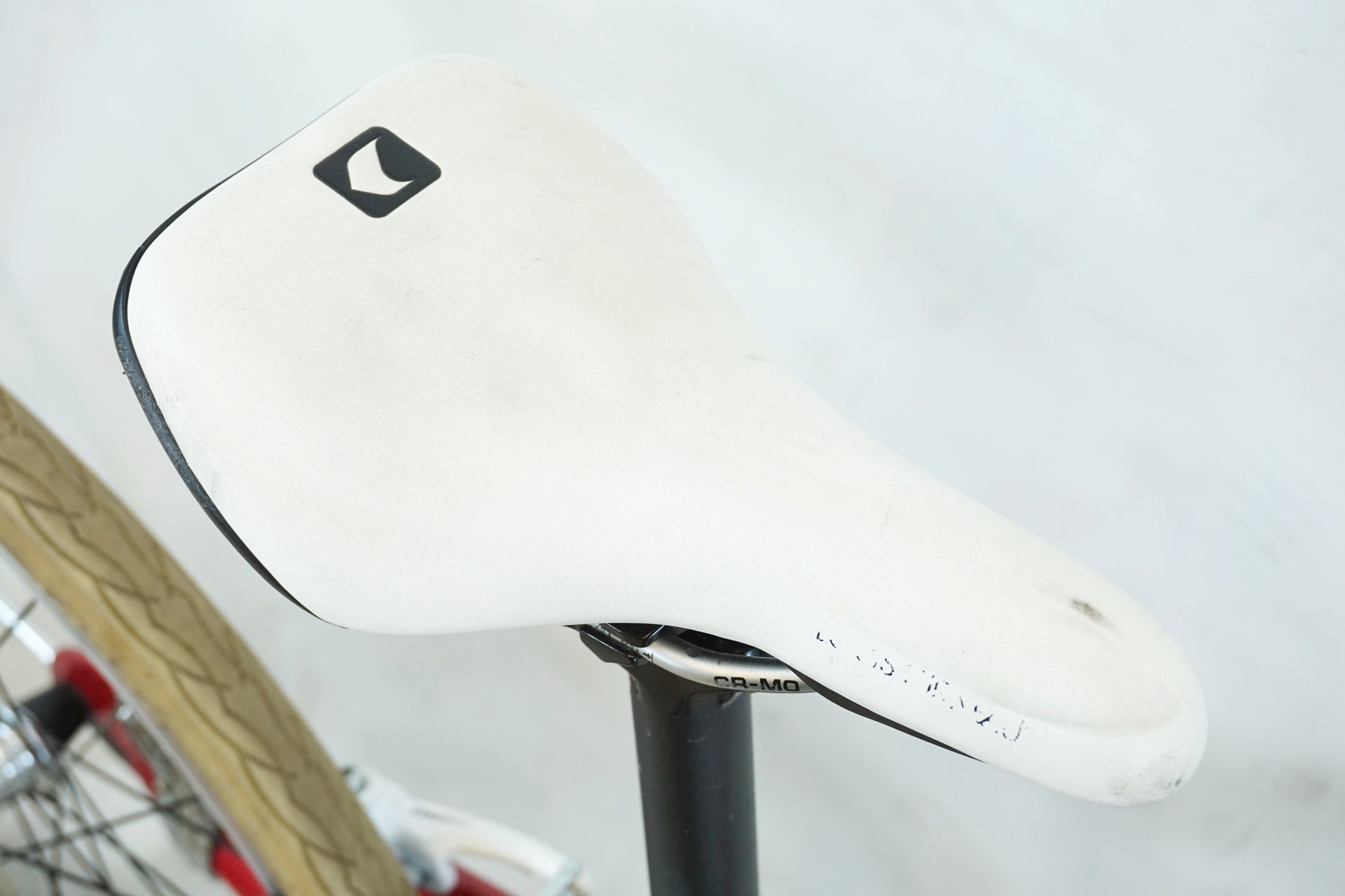 LOUIS GARNEAU 「ルイガノ」 J24 CROSS 2022年モデル キッズバイク / 有明ガーデン店