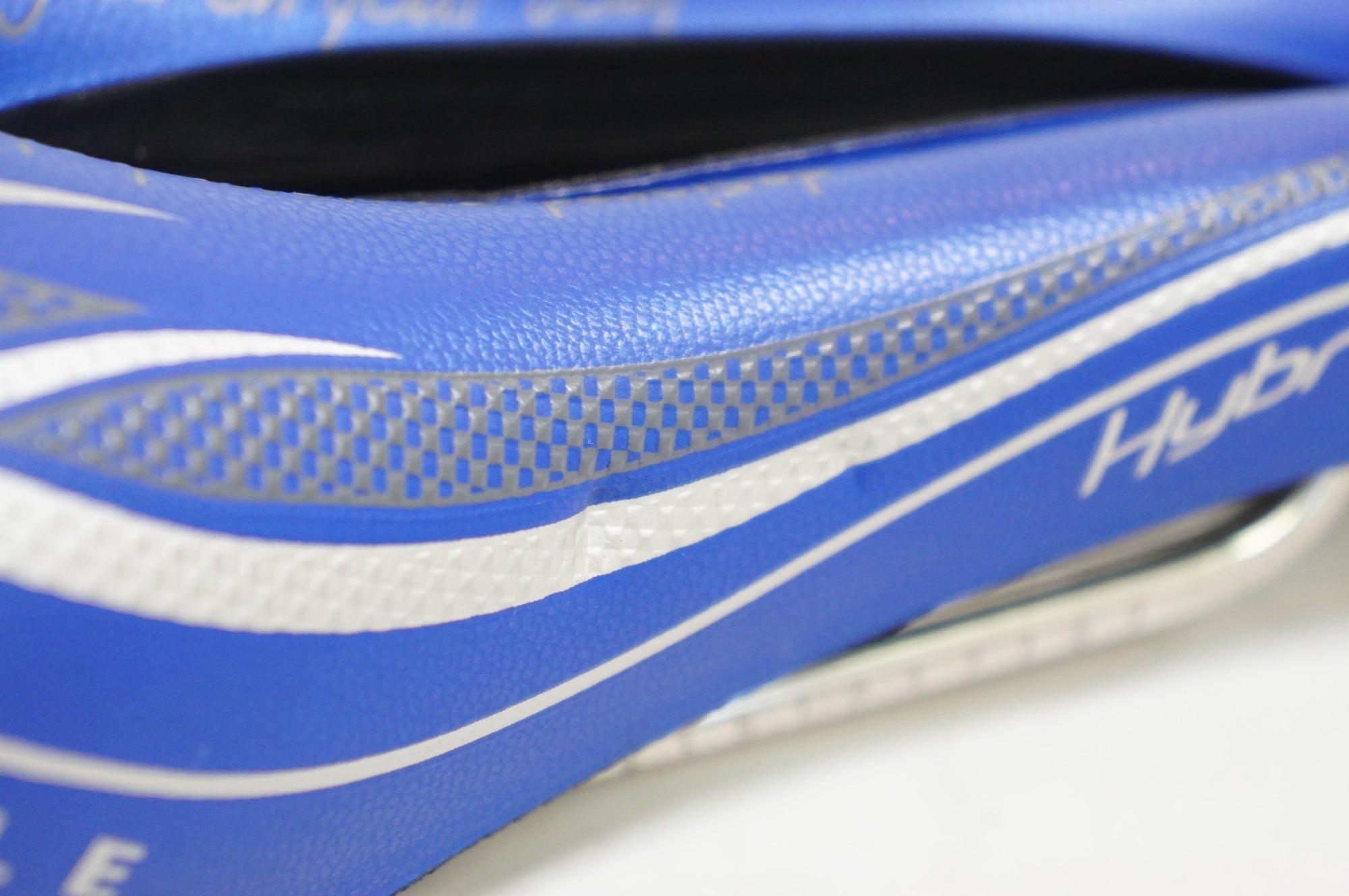 SELLE SMP 「セラ エスエムピー」 HYBRID サドル / 熊谷本店