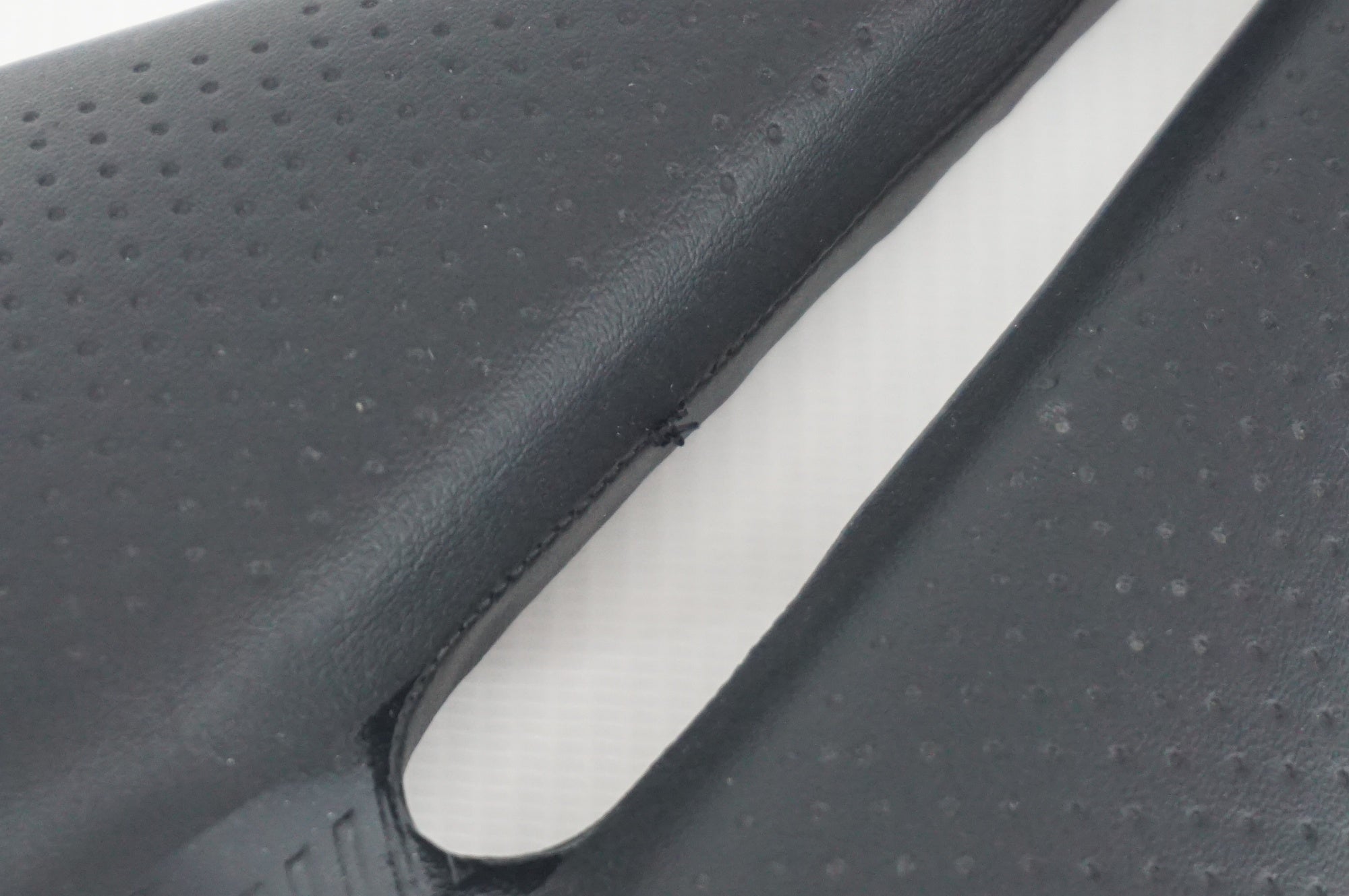 BONTRAGER 「ボントレガー」 MONTROSE COMP サドル / 阪急塚口店