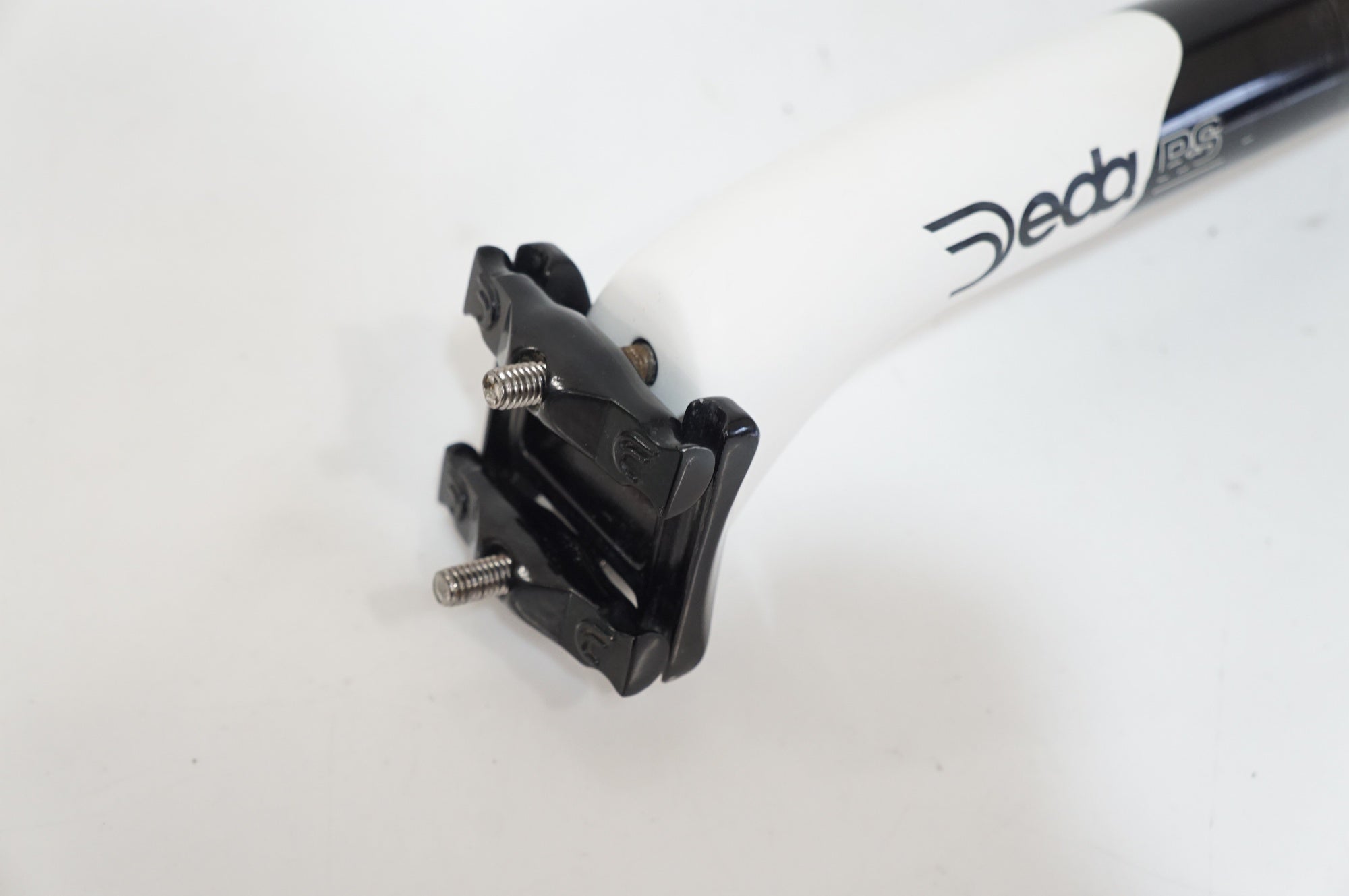 DEDA 「デダ」 RS01 φ31.6 350mm シートポスト / 大宮店
