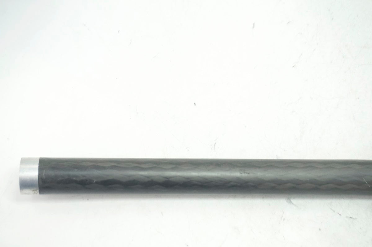 PAZZAZ 「パザッツ」 CARBON Φ25.4 560mm ハンドル / 大阪門真店