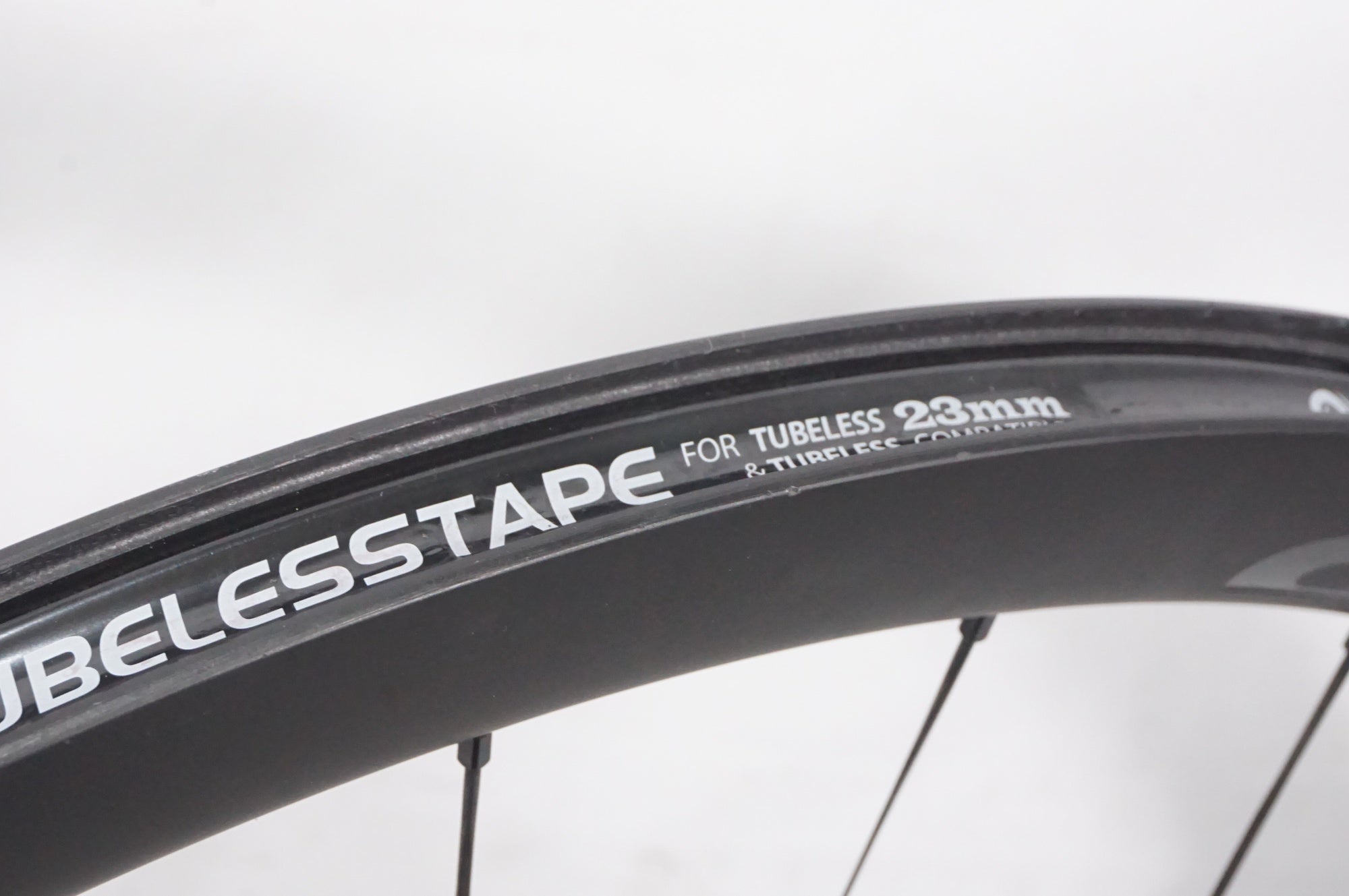 BONTRAGER 「ボントレガー」 AEOLUS PRO 37 DISC SHIMANO 11s ホイール