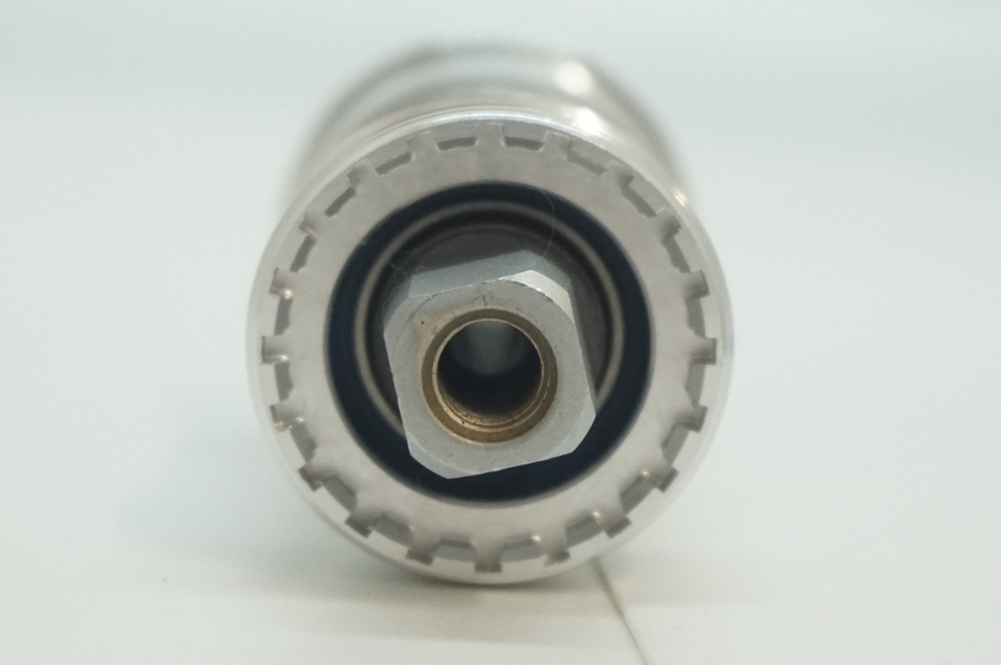 TANGE 「タンゲ」 LN7922 ボトムブラケット / 福岡店