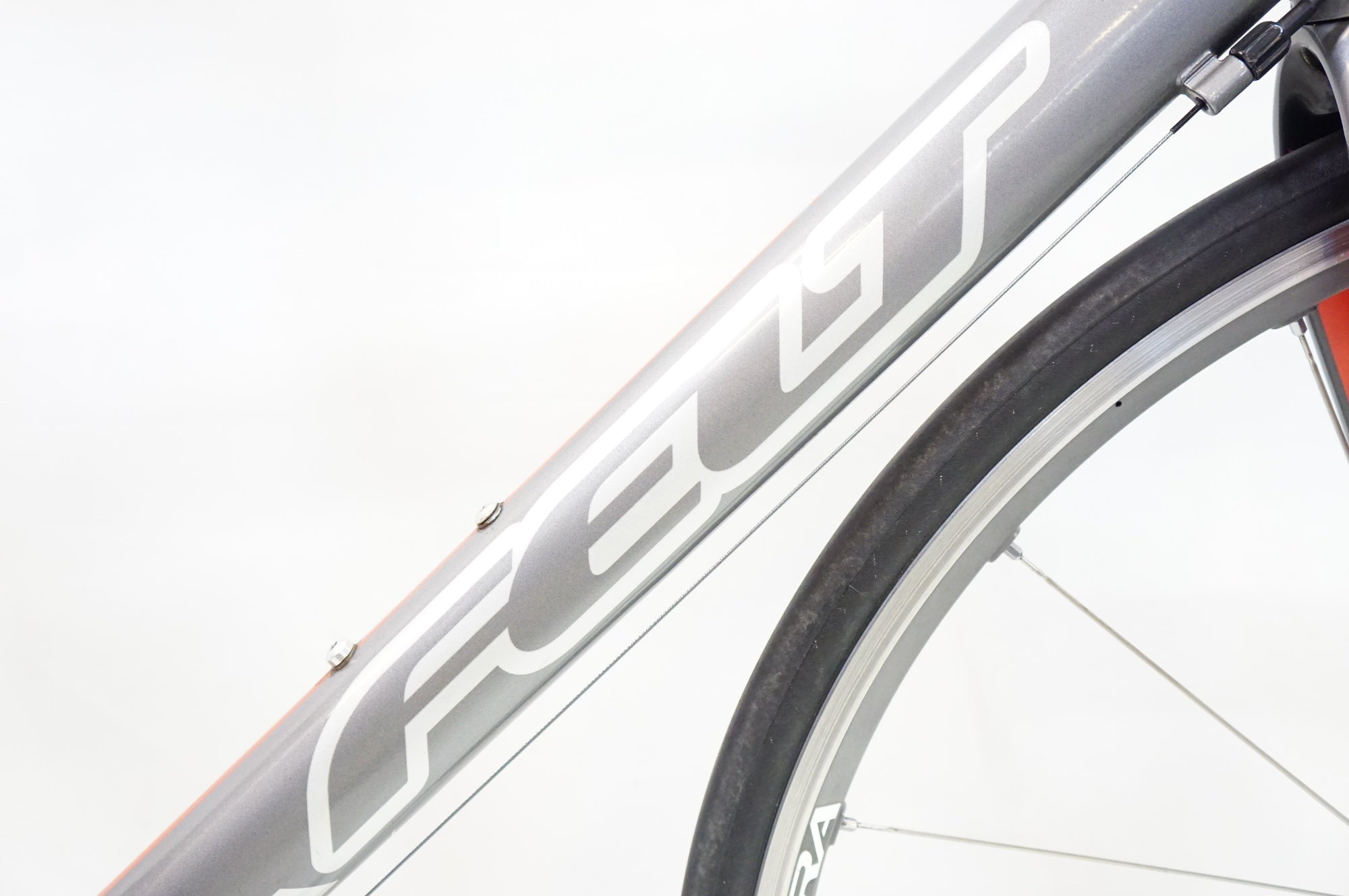 FELT 「フェルト」 Z100 2015年頃 ロードバイク / AKIBA店