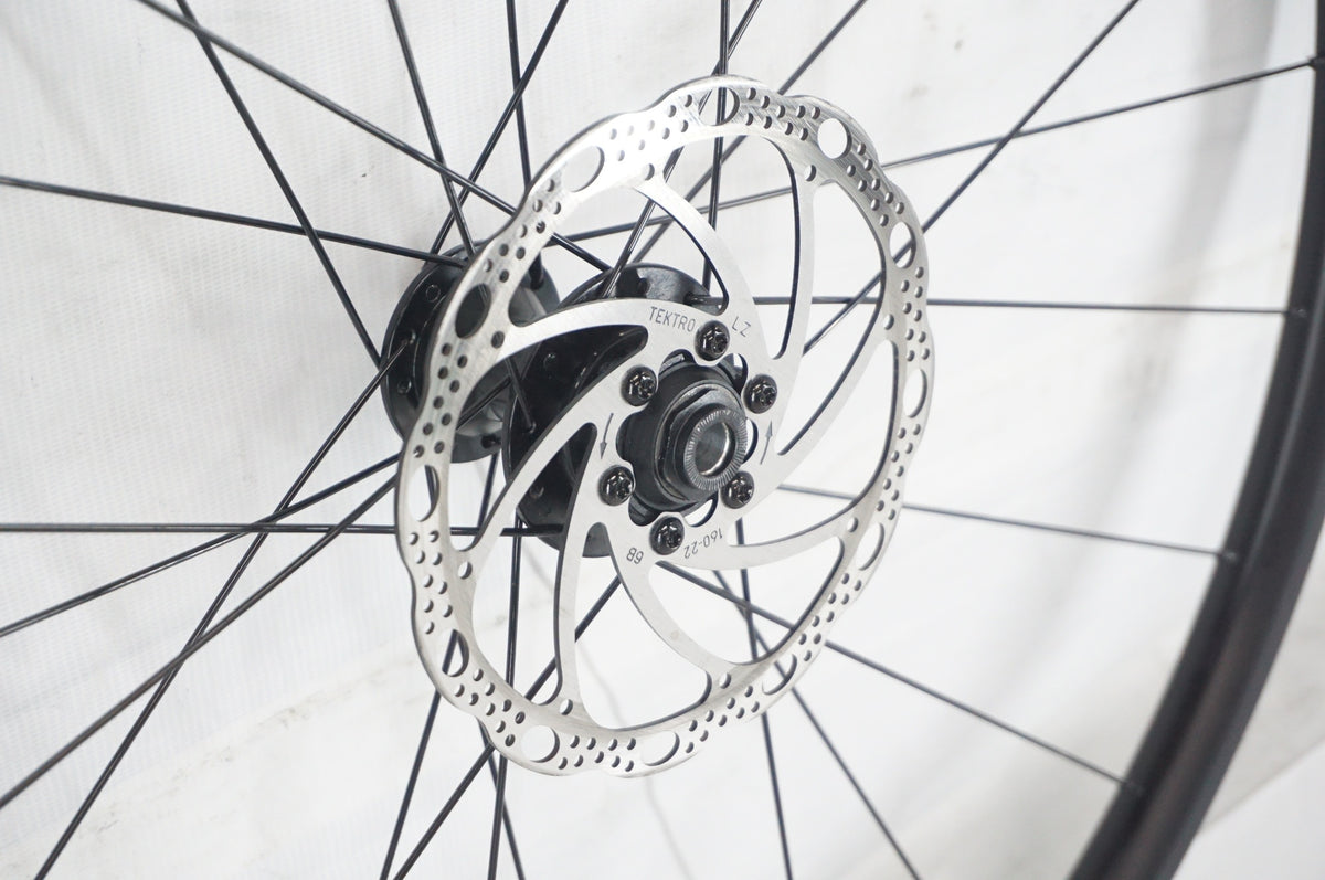BONTRAGER 「ボントレガー」 PARADIGM TLR23 DISC シマノ11S ホイールセット / 阪急塚口店
