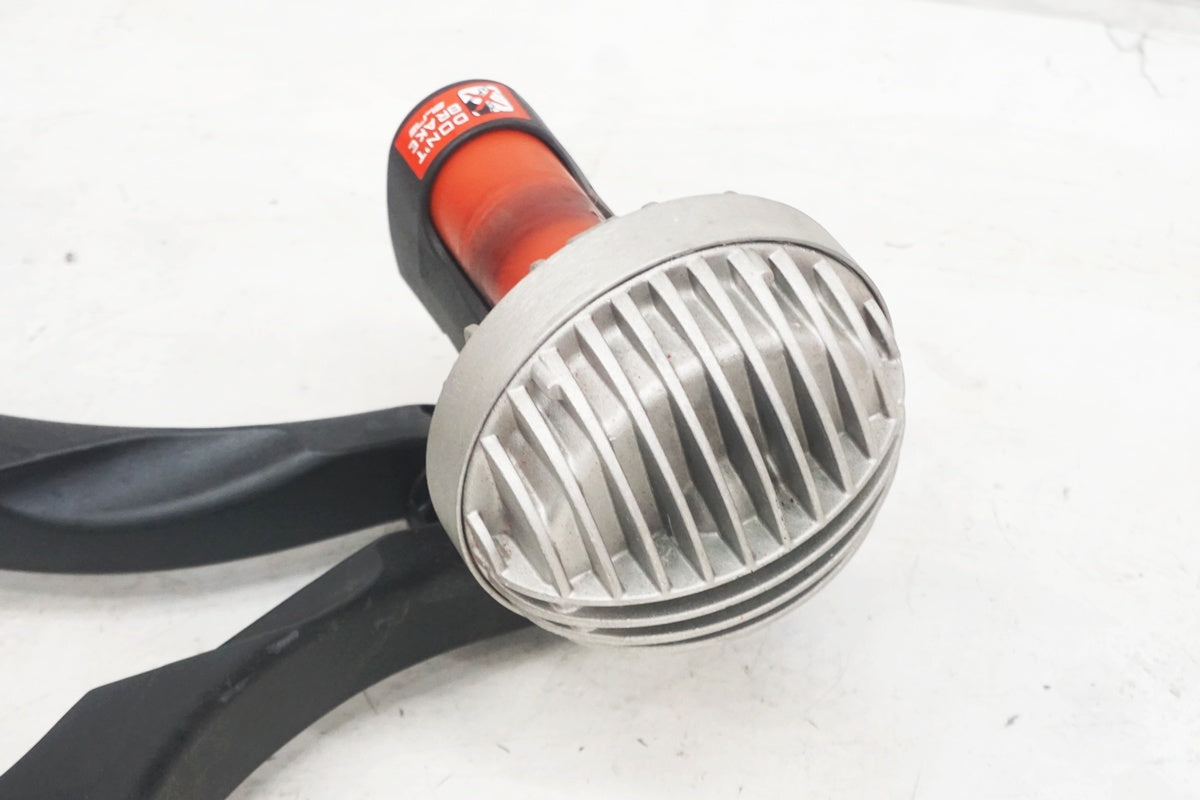 ELITE 「エリート」 CRONO FLUID ELASTOGEL サイクルトレーナー / 大阪美原北インター店