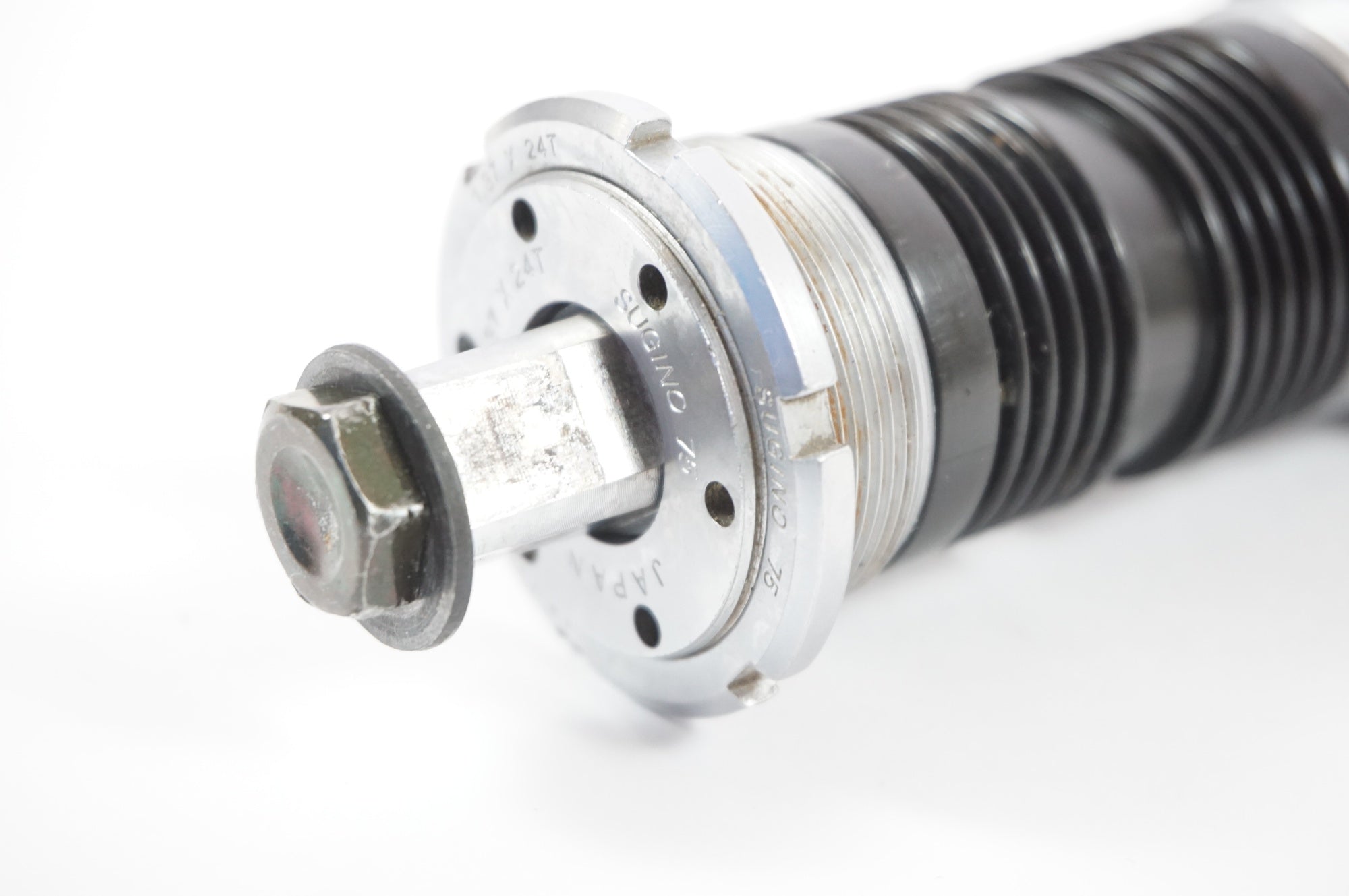 SUGINO 「スギノ」 75 1.37X24T ボトムブラケット / 宇都宮店