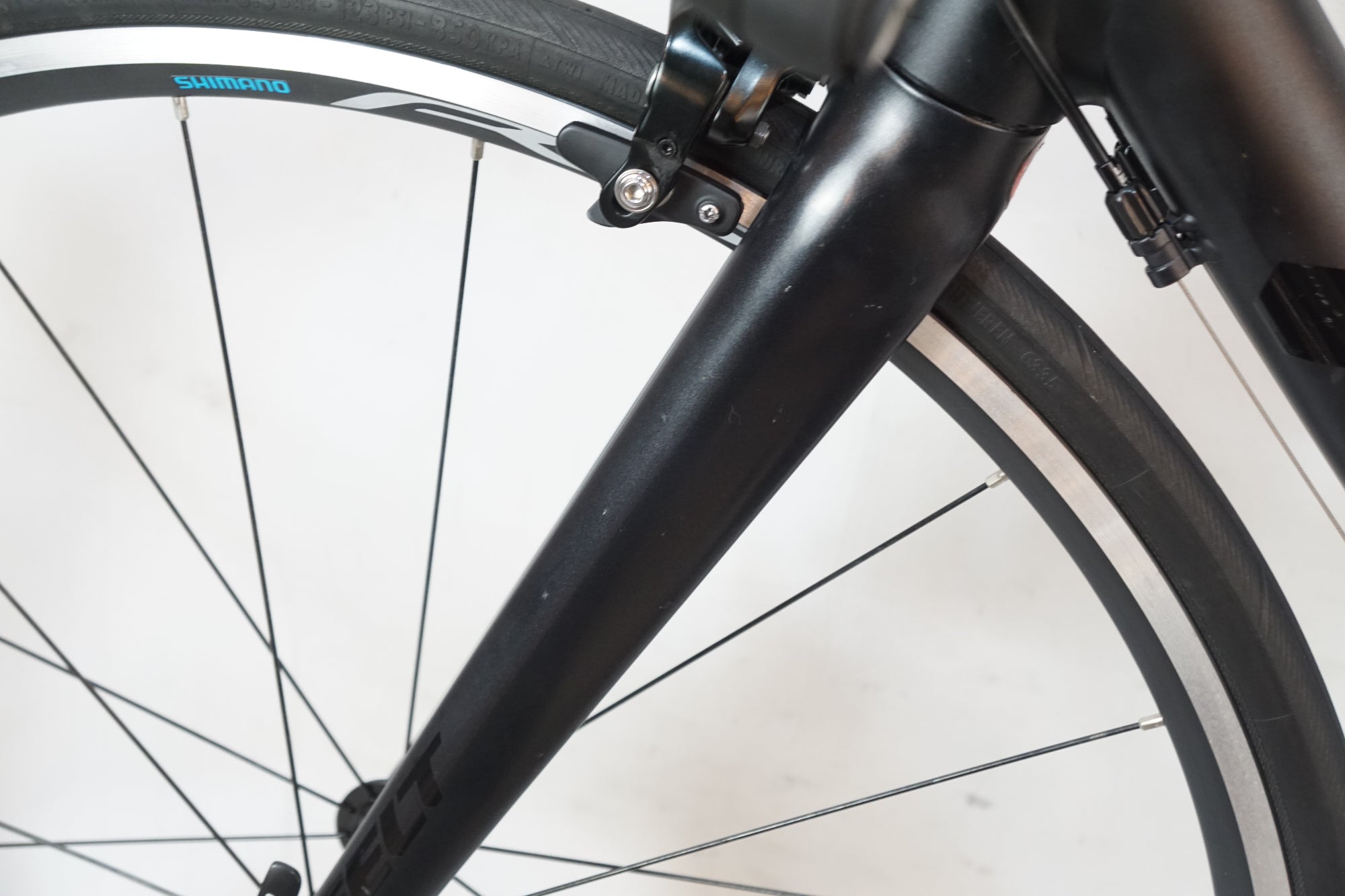 FELT 「フェルト」 FR60 2020年モデル ロードバイク / バイチャリ浦和ベース