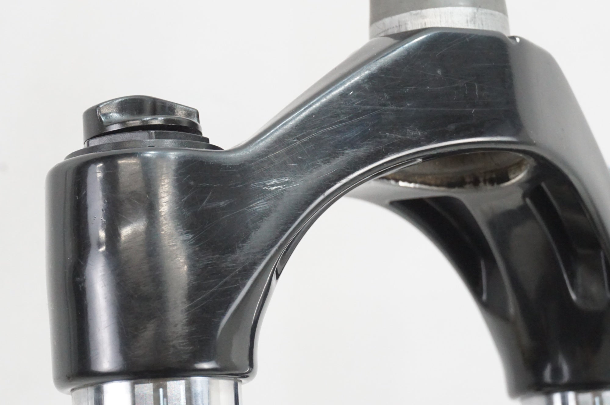 ロックショックス 26インチ サスペンション ロックショックス ROCKSHOX SORA AIR 26 サスペンション