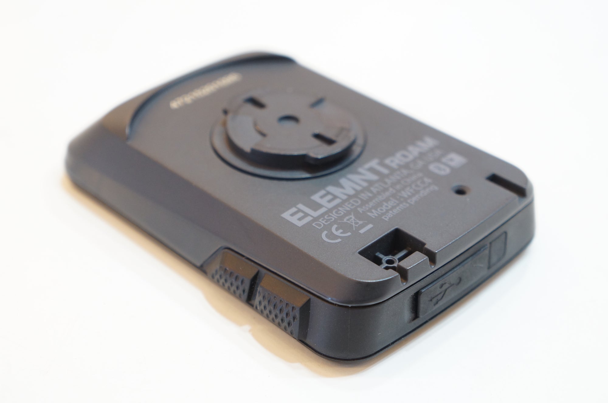 WAHOO 「ワフー」 ELEMNT ROAM WFCC4 サイクルコンピューター