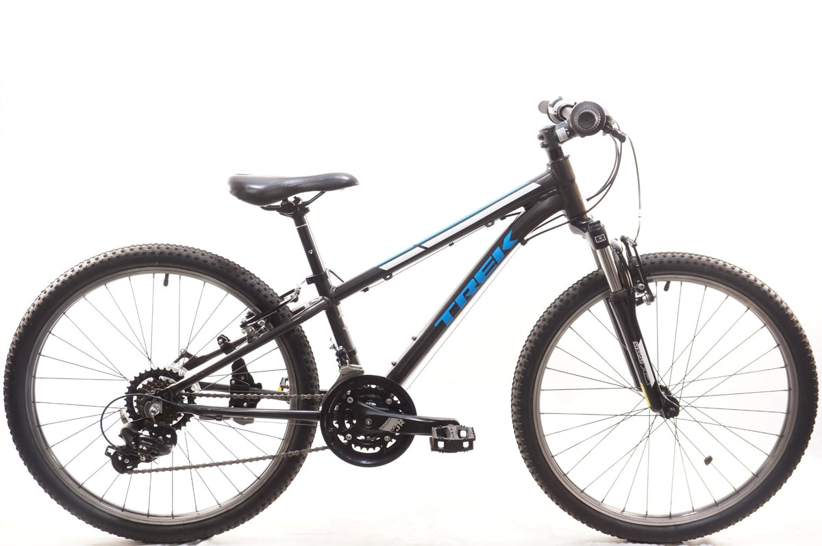 TREK 「トレック」 SUPERFLY 24 2017年モデル 24インチ キッズバイク / 中目黒店