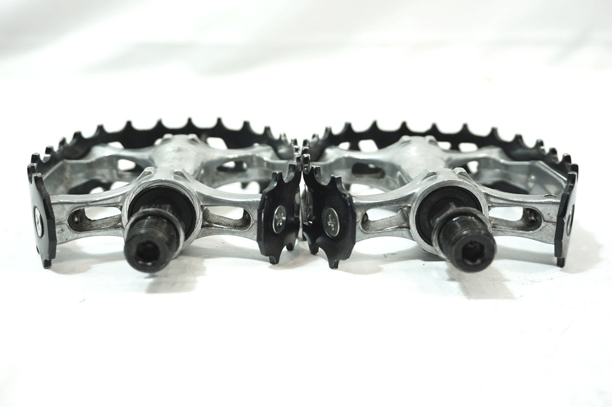 SE 「エスイー」 BIKES SE BEAR TRAP PEDALS ペダル / バイチャリ世田谷店