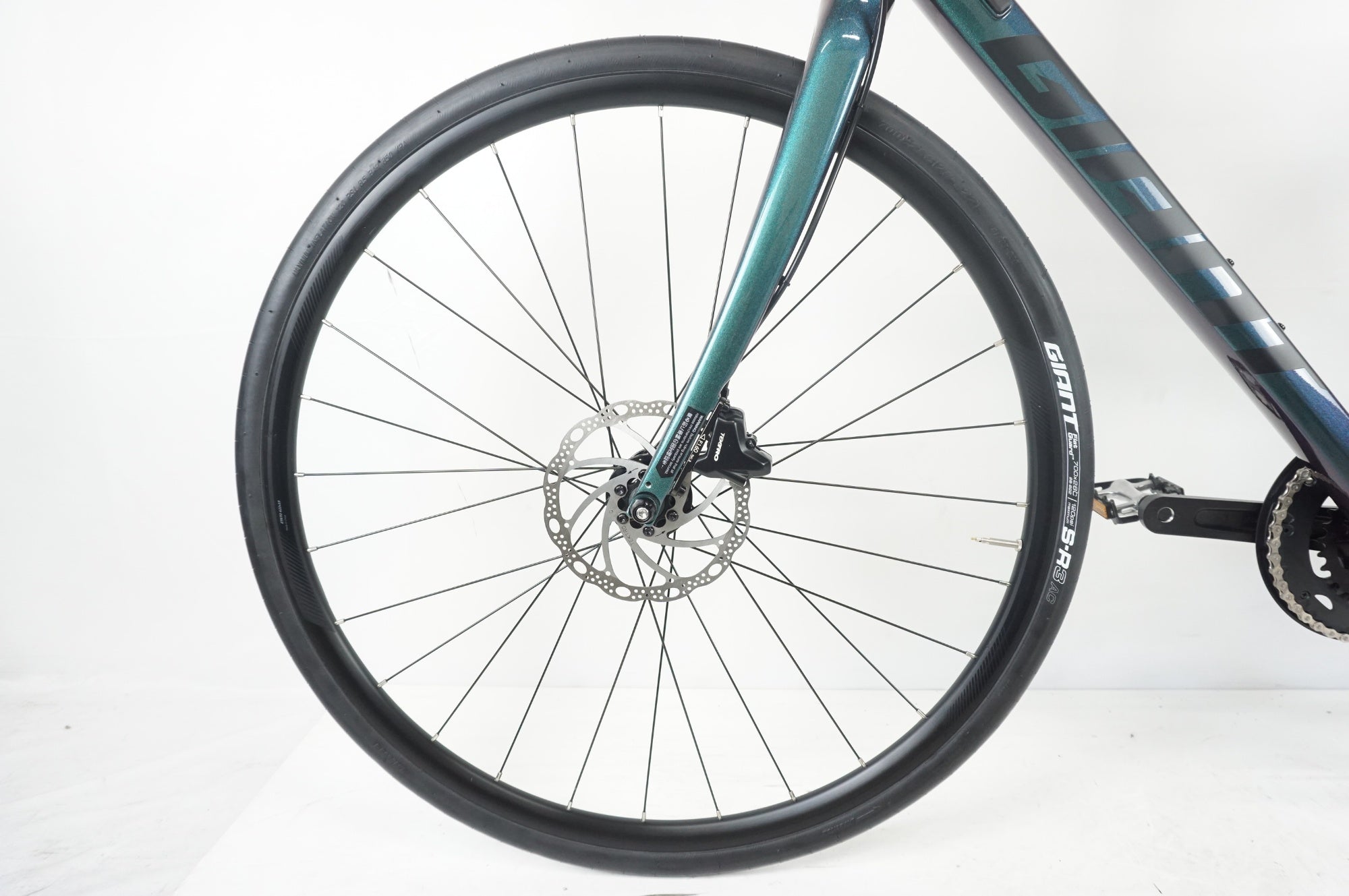 2022 GIANT Bicycles | ESCAPE RX 2 DISC