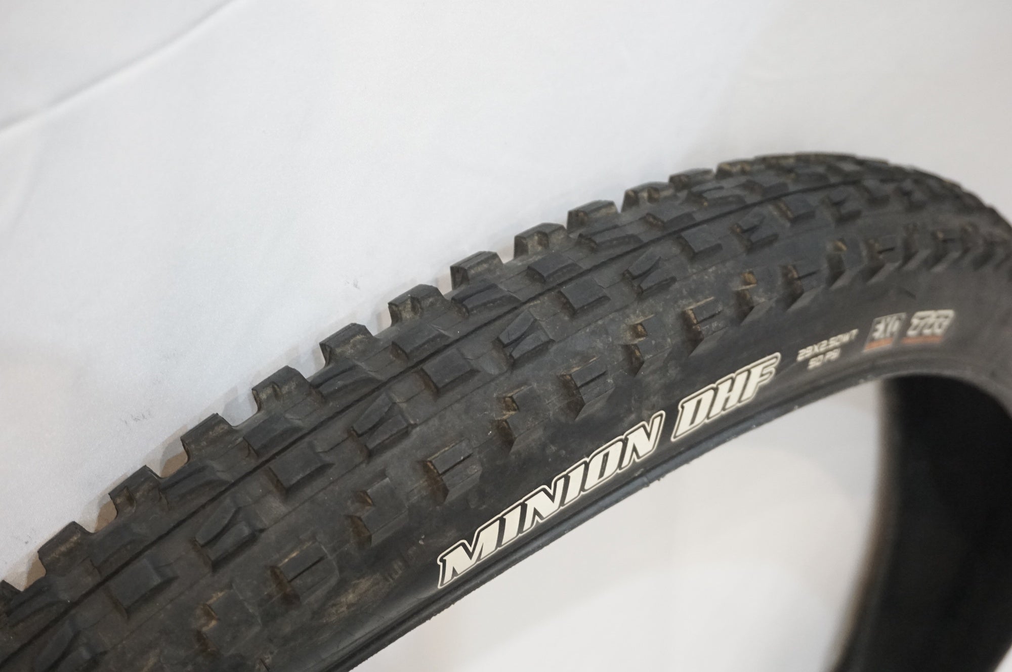 MAXXIS 「マキシス」 MINION DHF 29x2.5 / DISSECTOR：29×2.4 タイヤセット / 世田谷店