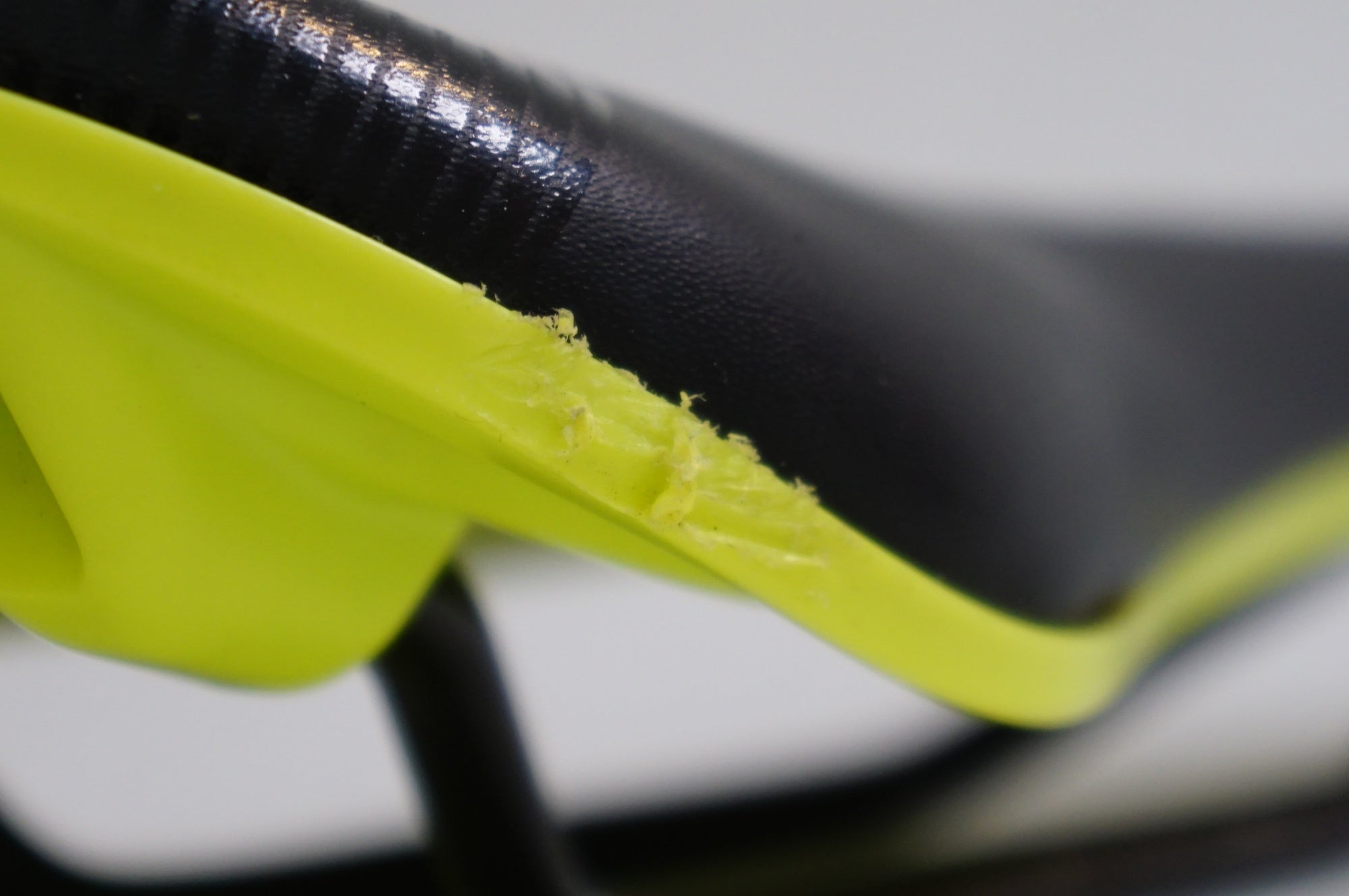 GIANT 「ジャイアント」 CONTACT FORWARD サドル / 熊谷本店