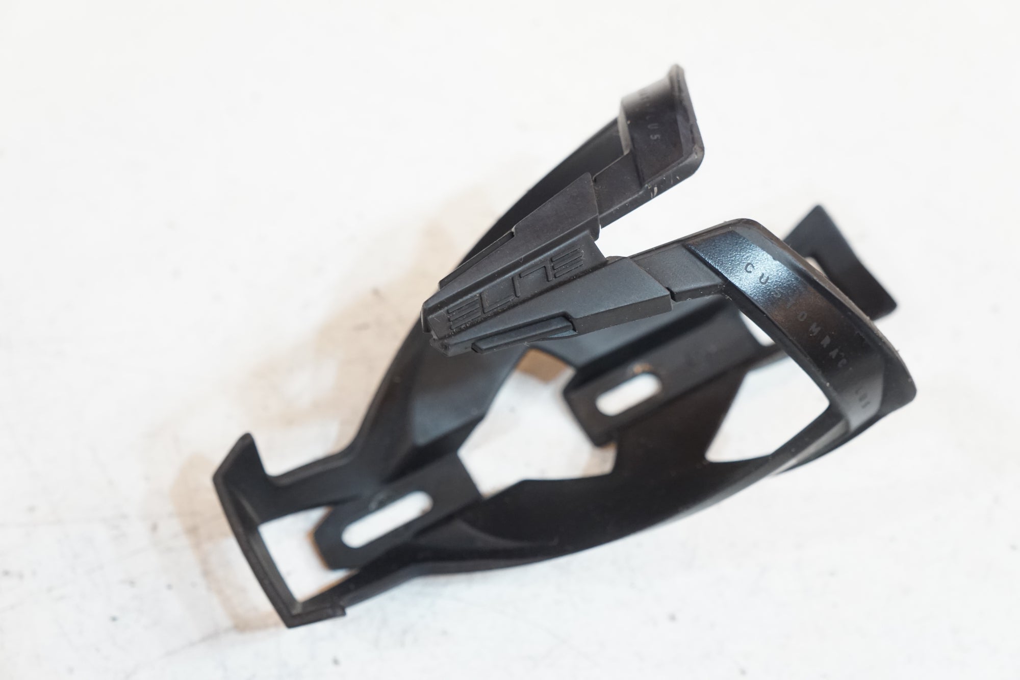 ELITE 「エリート」 ボトルケージ / バイチャリ浦和ベース